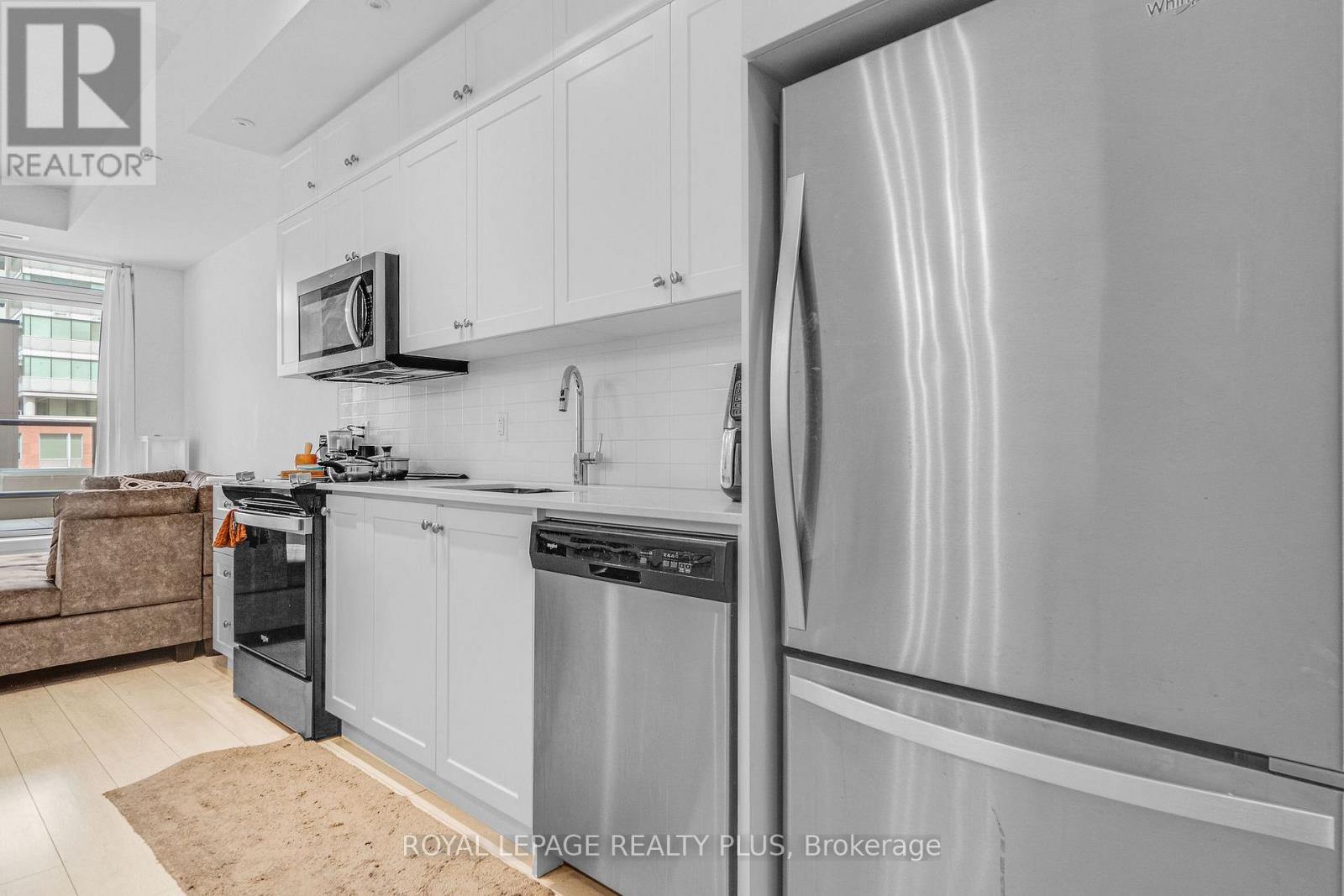 233 - 55 Duke Street W, Kitchener, Ontario  N2H 0C9 - Photo 11 - X12281127