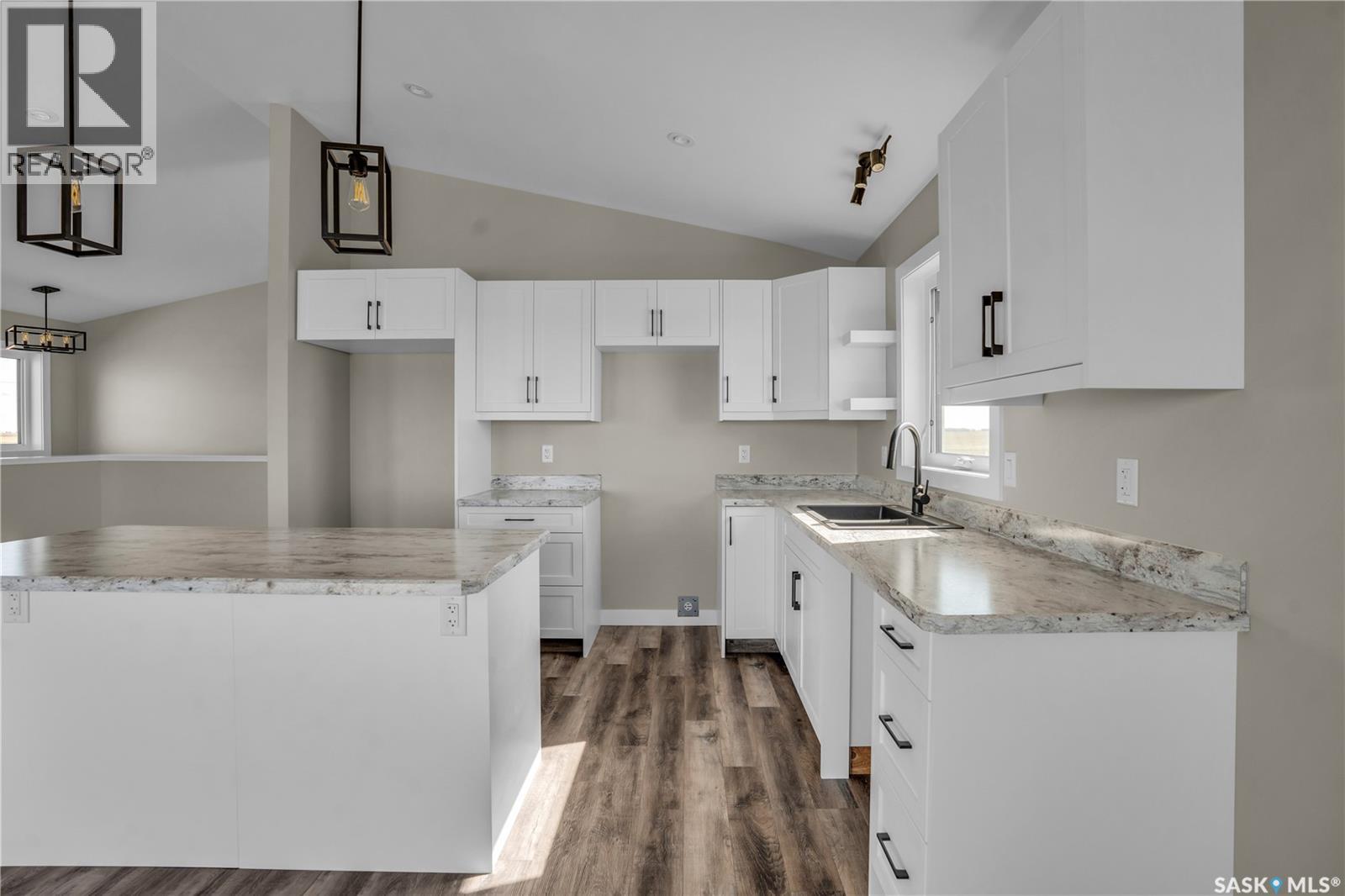 78 Sunset Acres Road, Last Mountain Lake East Side, Saskatchewan  S0G 0Z0 - Photo 16 - SK009602