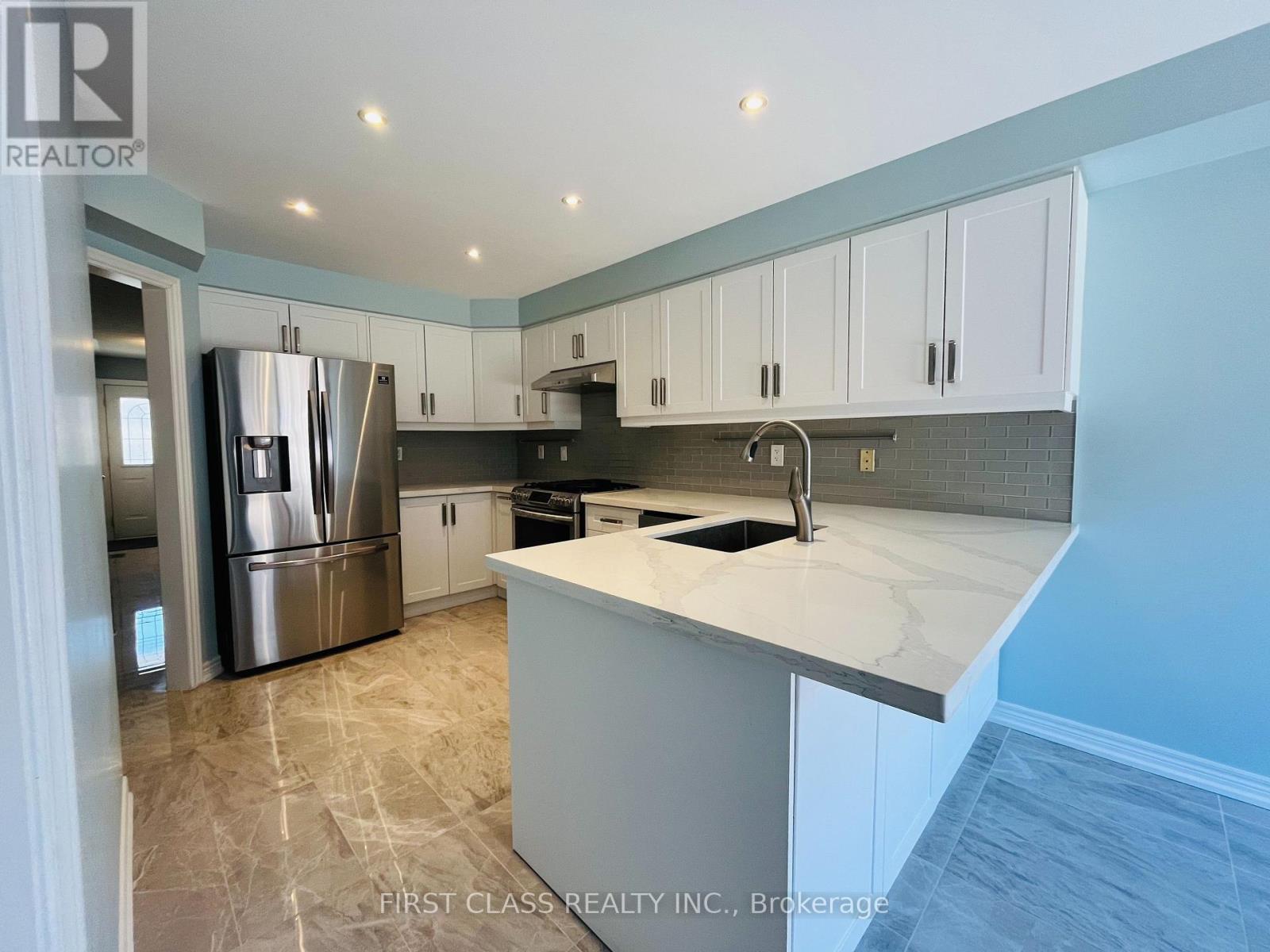 45 William Grant Road, Markham, Ontario  L6E 1W4 - Photo 11 - N12281203