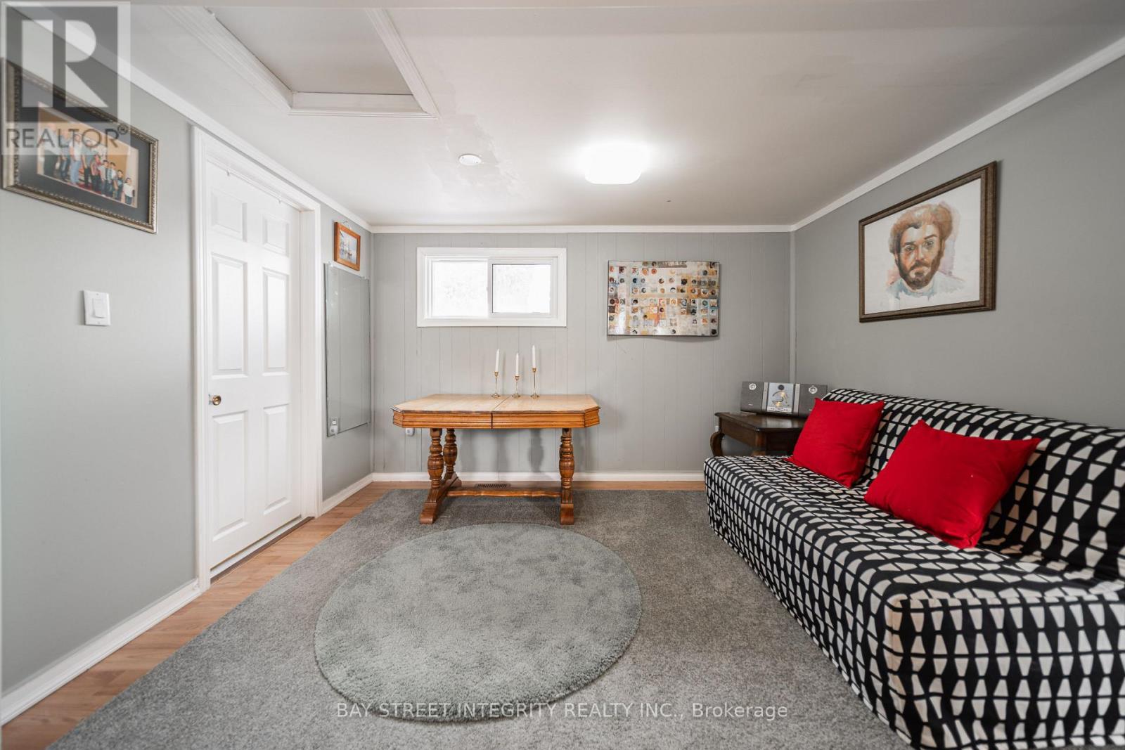 74 De La Salle Boulevard, Georgina, Ontario  L0E 1S0 - Photo 11 - N12281229