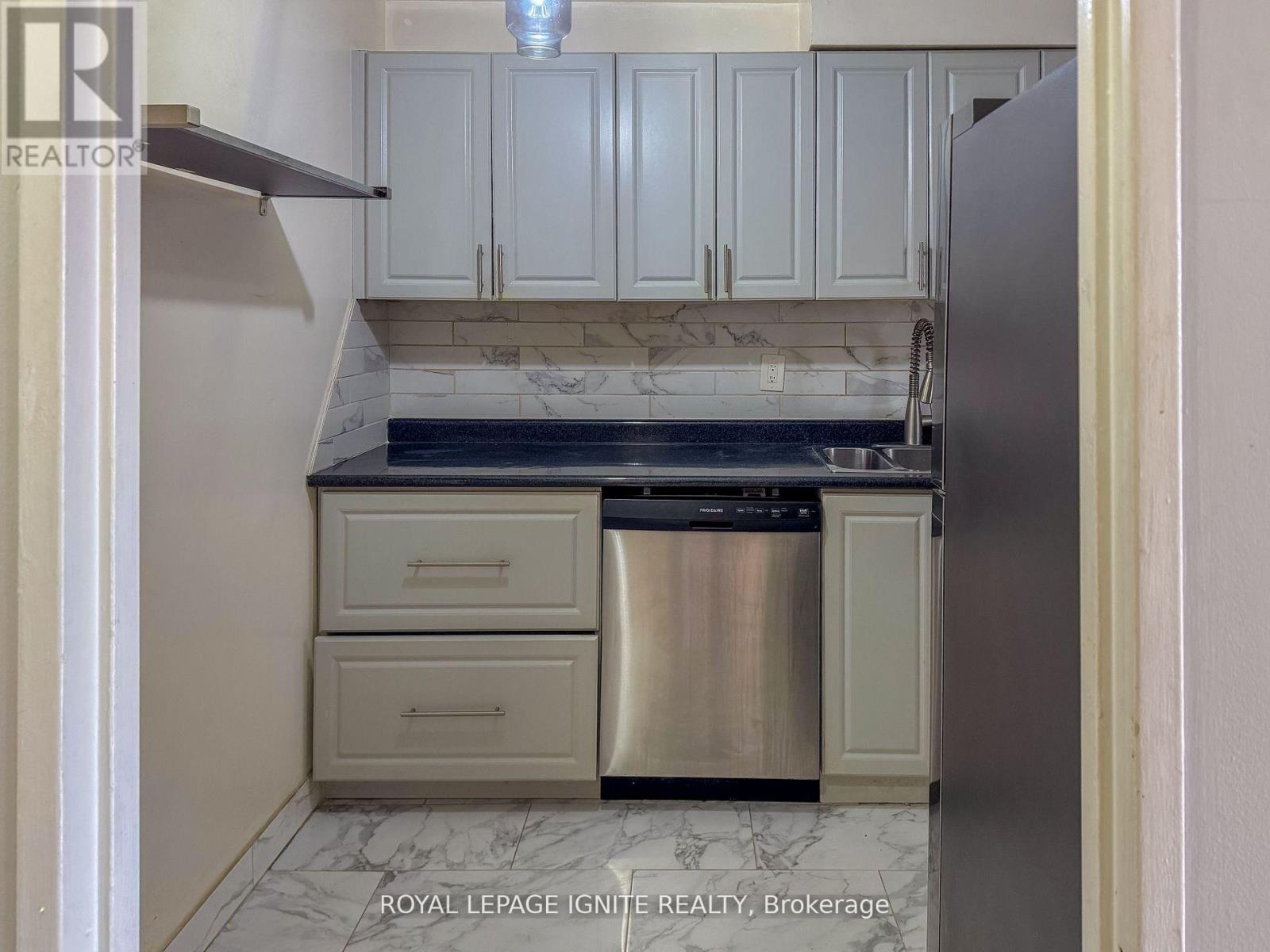 208 - 3455 Morning Star Drive, Mississauga, Ontario  L4T 3T9 - Photo 18 - W12281223