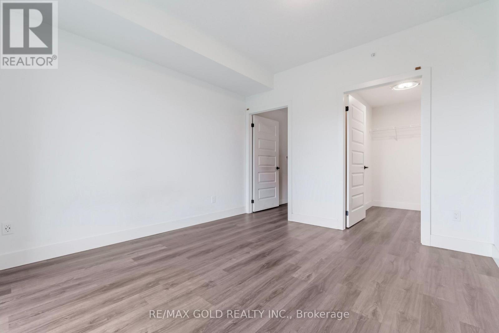 404 - 107 Roger Street, Waterloo, Ontario  N2J 0G3 - Photo 12 - X12202783