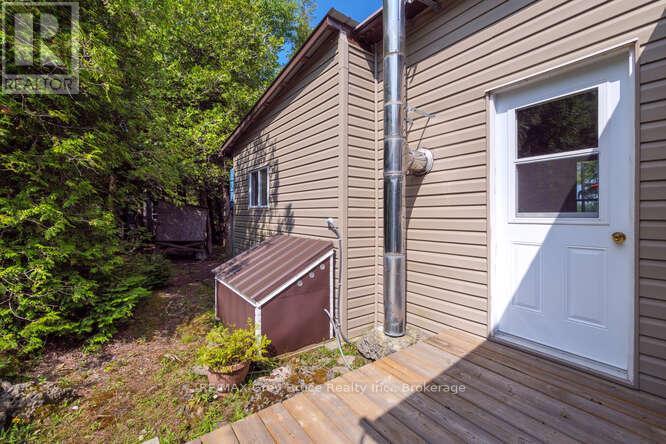 74 Smokehouse Island, South Bruce Peninsula, Ontario  N0H 2T0 - Photo 28 - X12281267