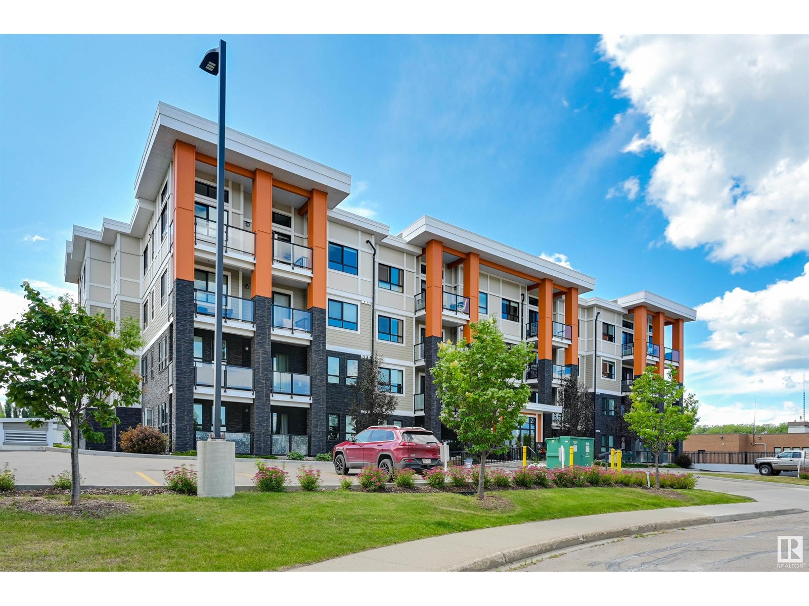 #308 17 COLUMBIA AV, Devon, Alberta