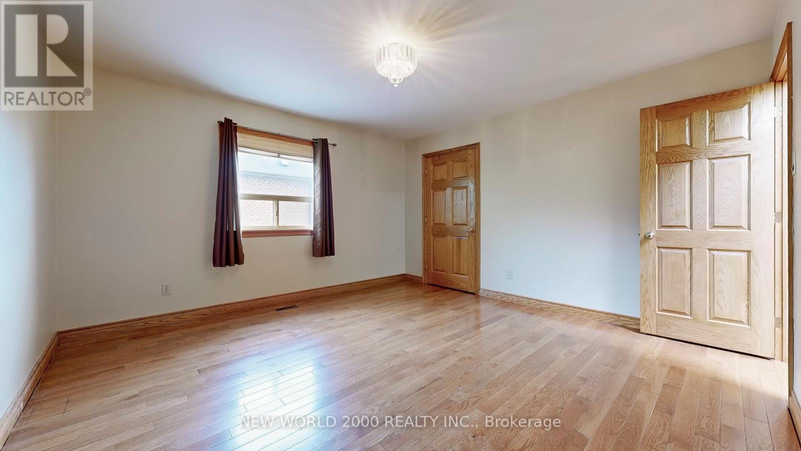 62 Langstaff Road W, Richmond Hill (South Richvale), Ontario  L4C 6N3 - Photo 46 - N12281258