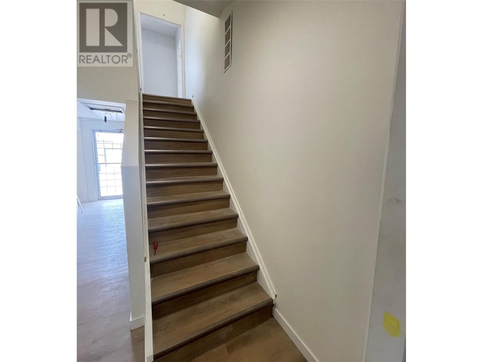 4517 23 Street, Vernon, British Columbia  V1T 4K7 - Photo 4 - 10355444