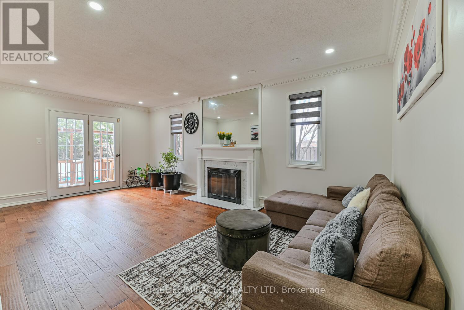 32 Plover Place, Brampton (Fletcher's Creek South), Ontario  L6W 4C4 - Photo 7 - W12281192