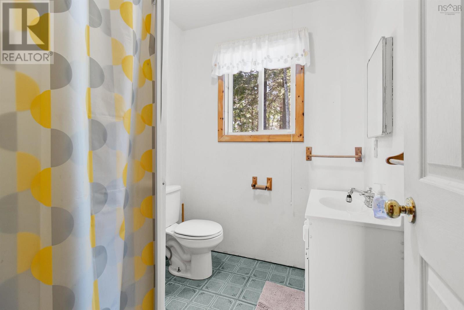 408 Sherbrooke Lane, Walden, Nova Scotia  B0J 2E0 - Photo 14 - 202507990