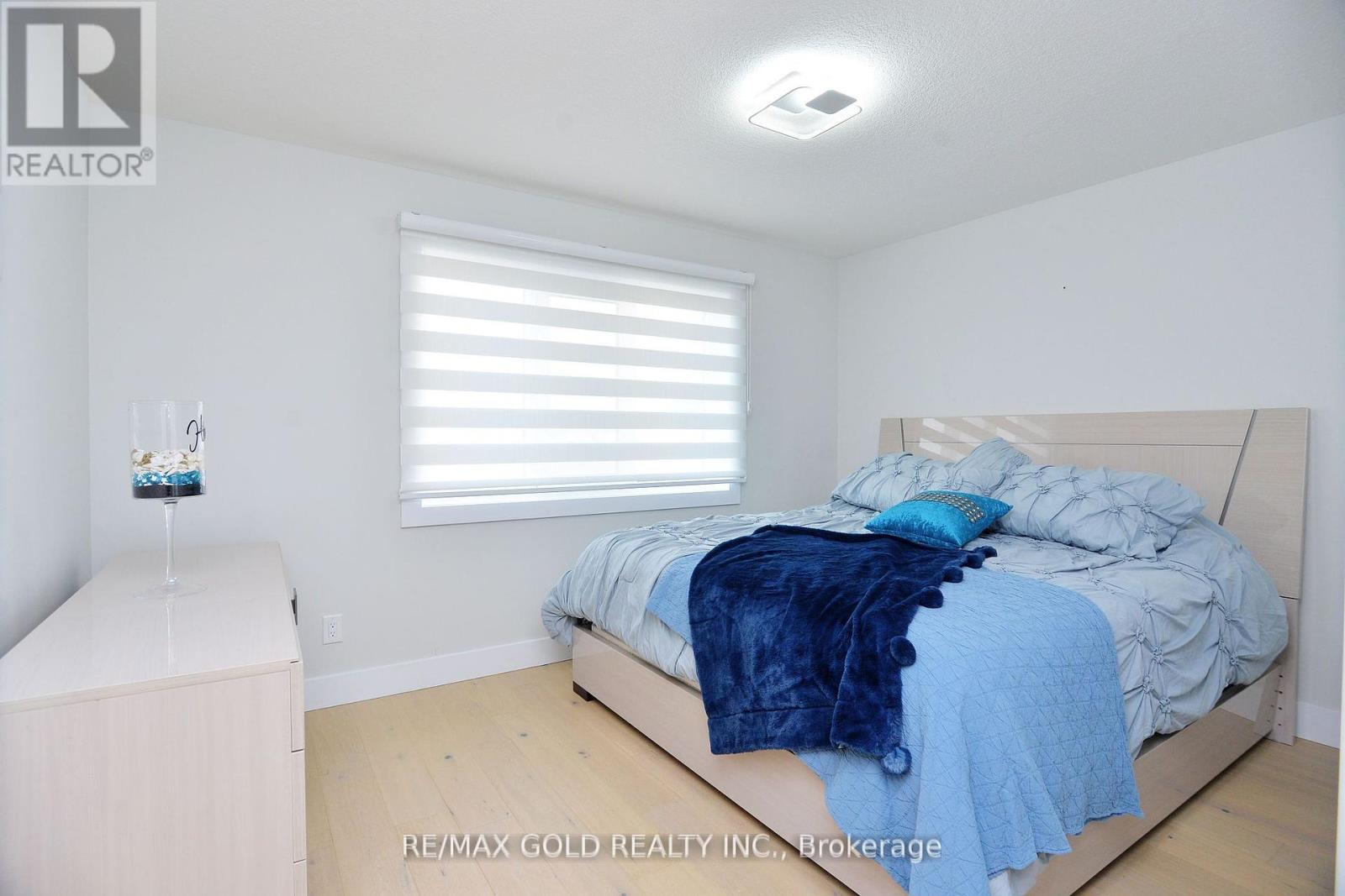 86 Grandville Circle, Brant (Paris), Ontario  N3L 0J5 - Photo 30 - X12281283