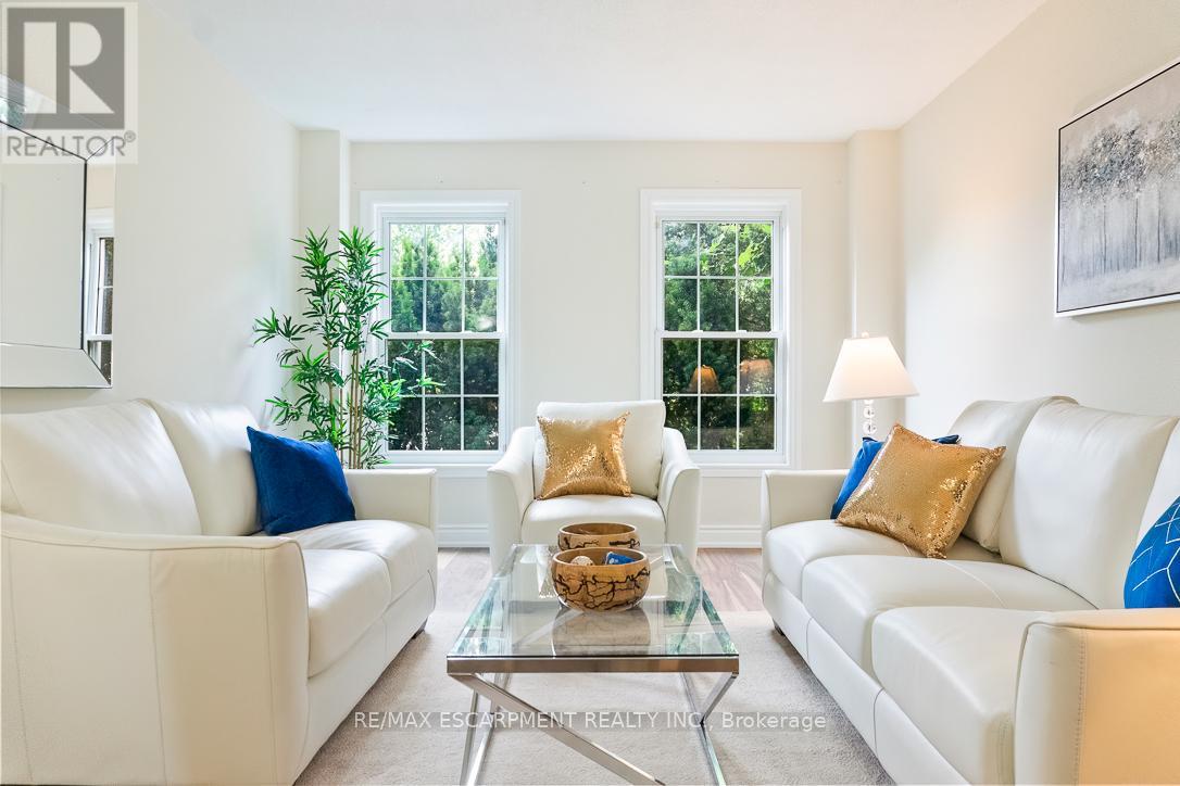 Property at 2712 ASHRIDGE PLACE image 4