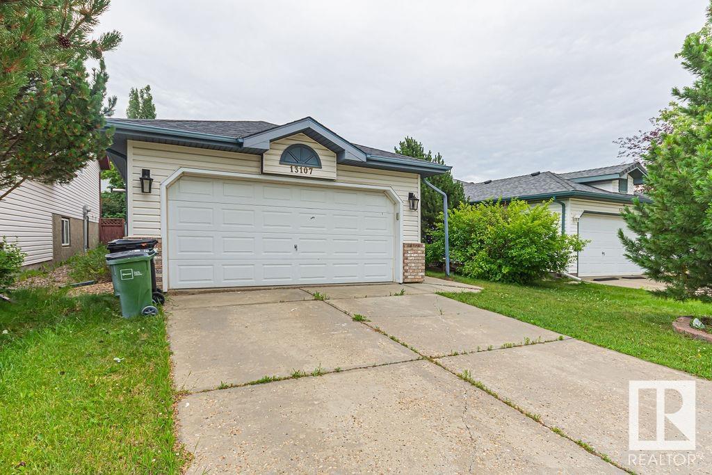 Property at 13107 36 ST NW image 1