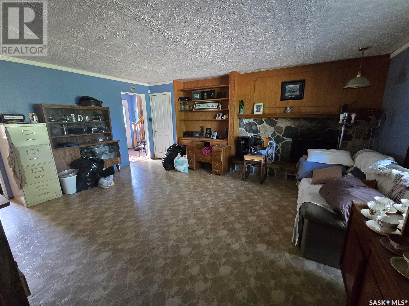 327 Russell Street, Stoughton, Saskatchewan  S0G 4T0 - Photo 12 - SK012313