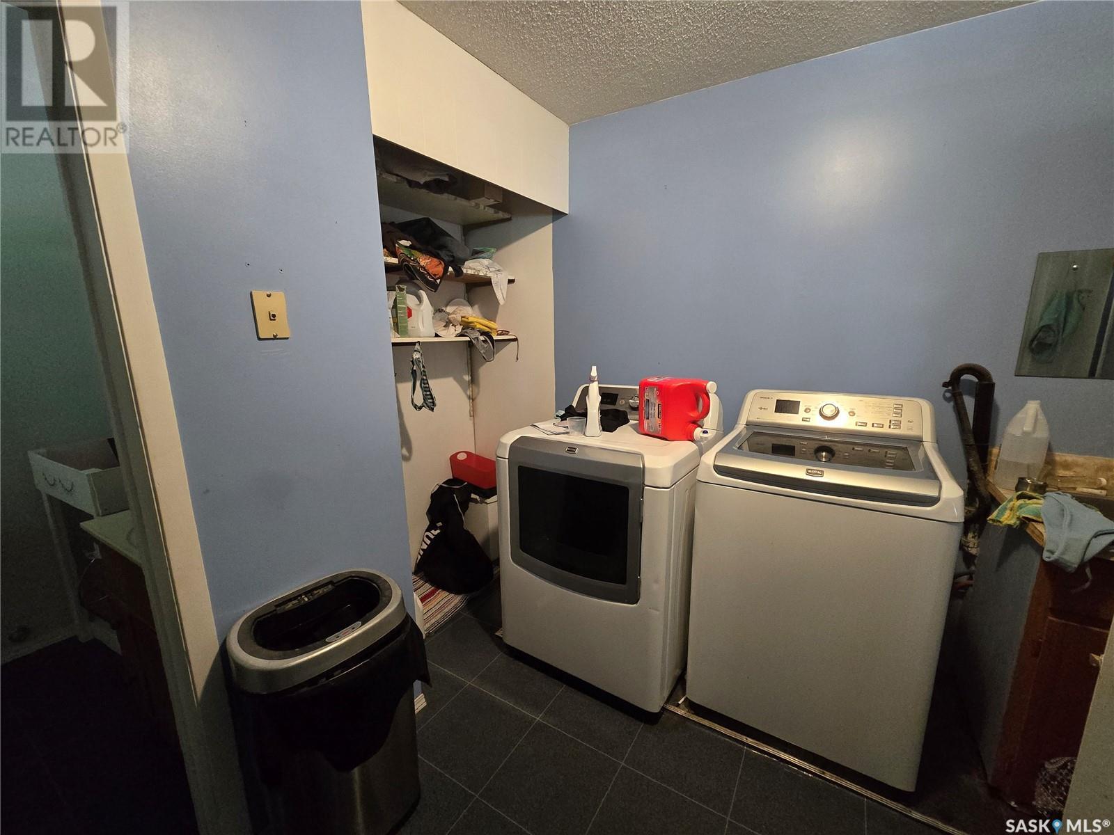 327 Russell Street, Stoughton, Saskatchewan  S0G 4T0 - Photo 15 - SK012313