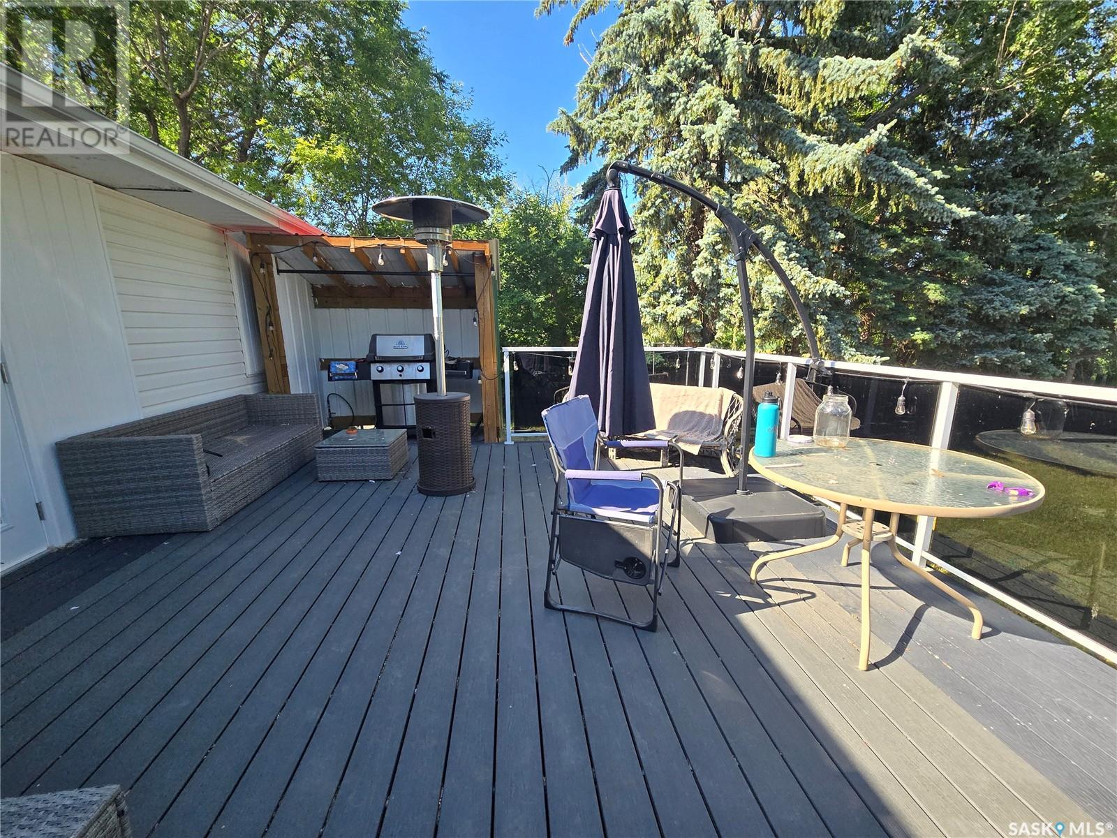 327 Russell Street, Stoughton, Saskatchewan  S0G 4T0 - Photo 4 - SK012313