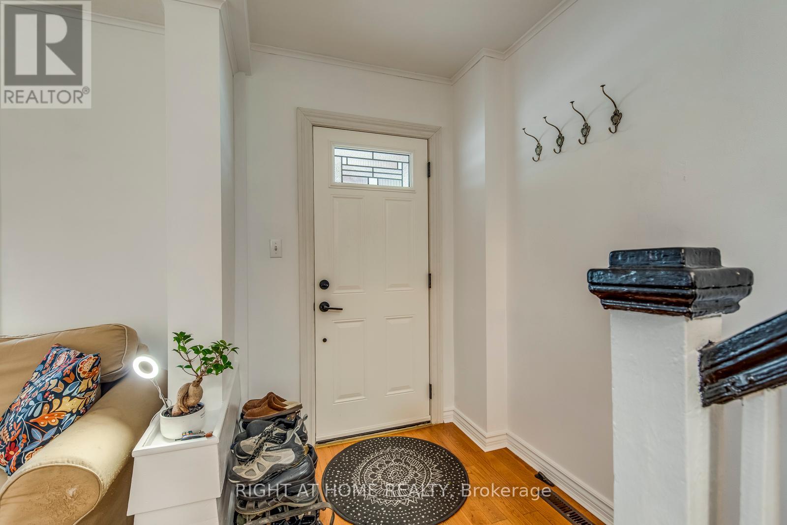 Property at 39 SIXTEENTH STREET image 4