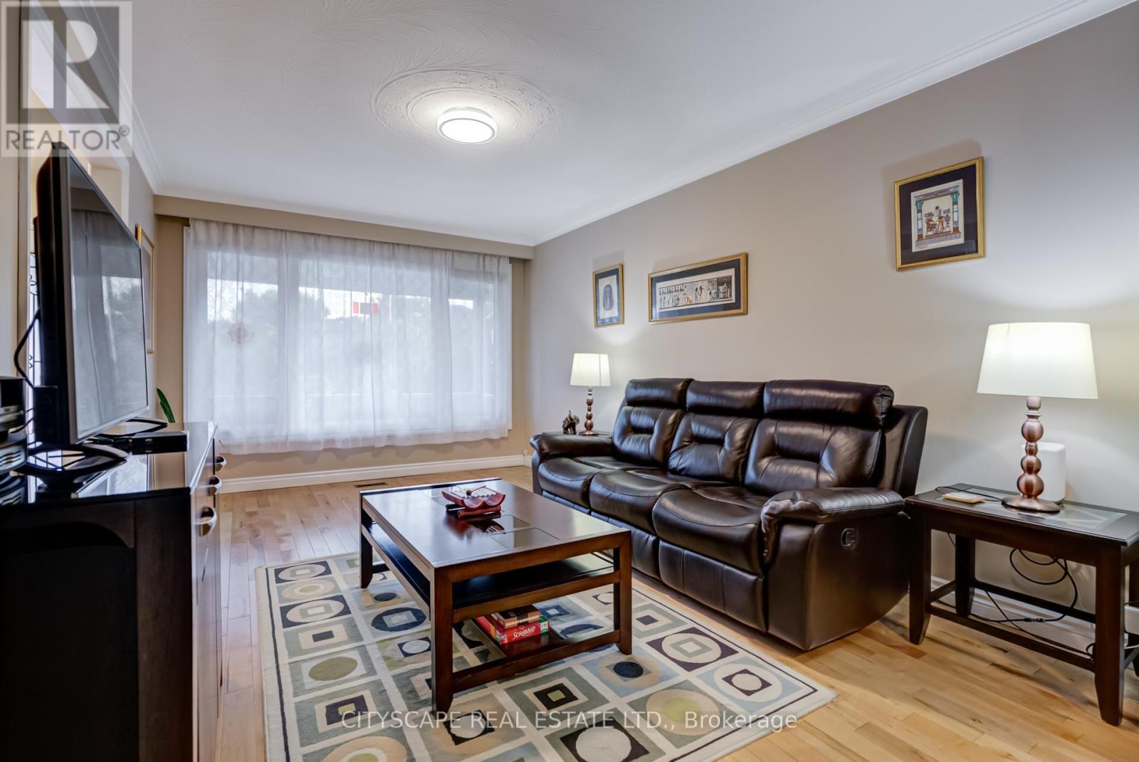 Property at 1411 ALEXANDRA AVENUE image 5