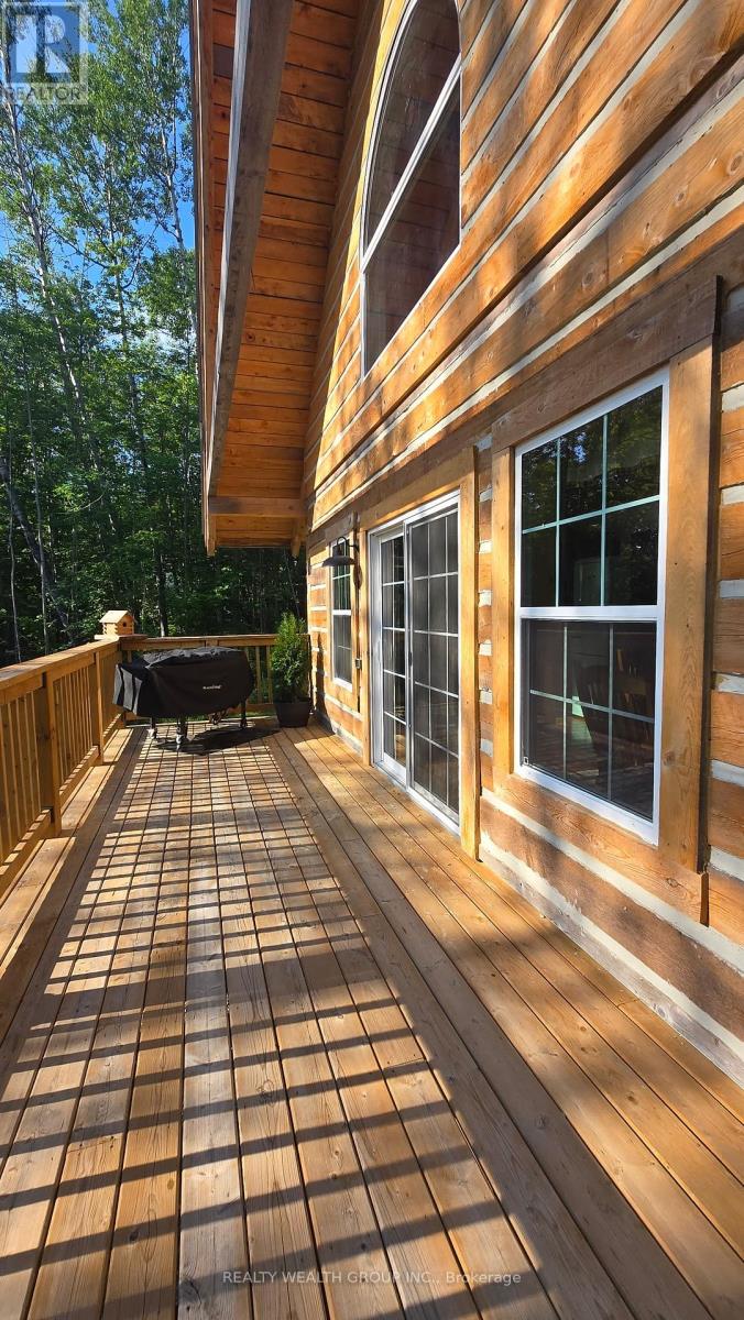 684 Mitchell Road, Madawaska Valley, Ontario  K0J 1B0 - Photo 9 - X12274795