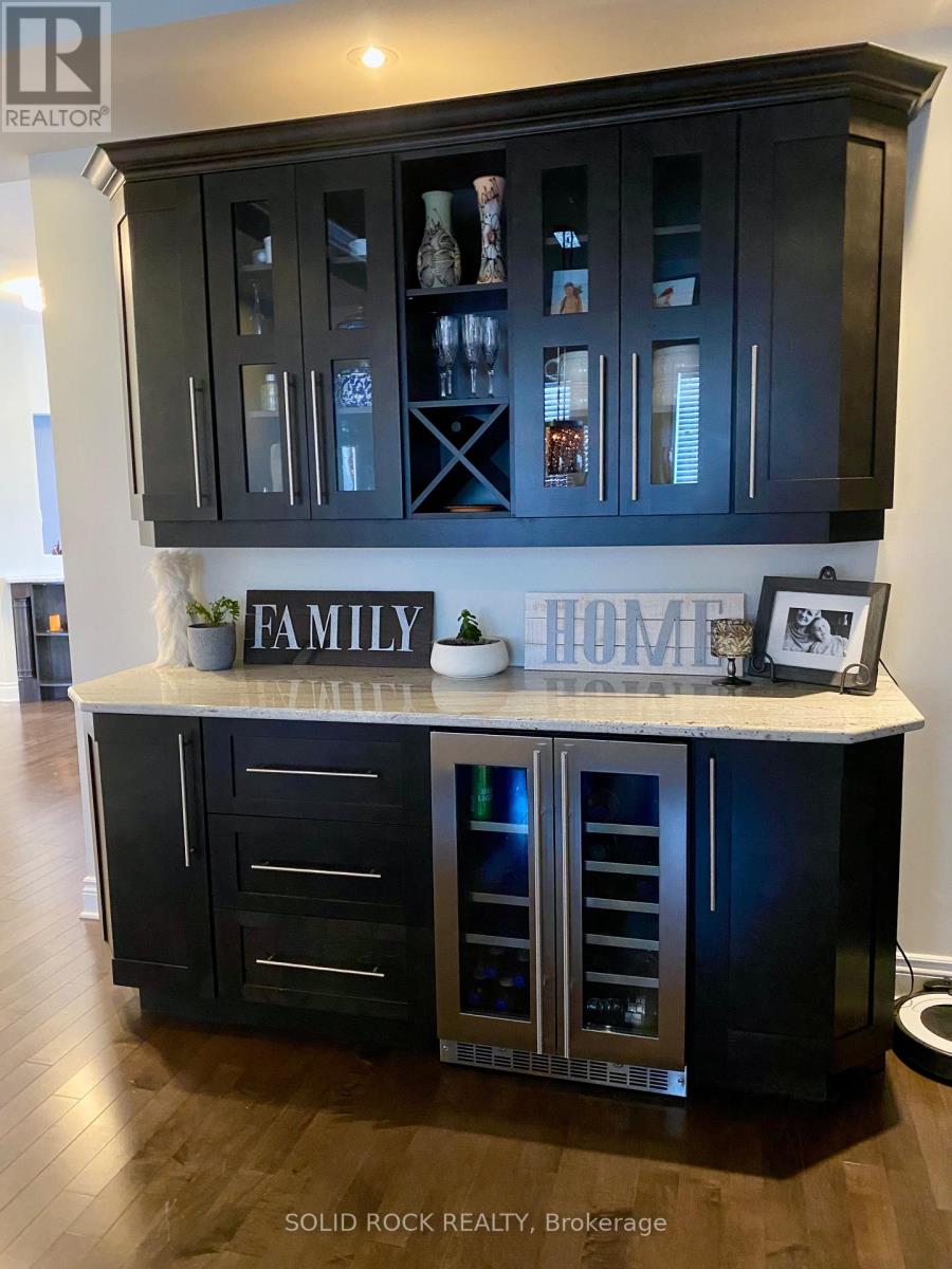 246 Lera Street, Smiths Falls, Ontario  K7A 5M3 - Photo 9 - X12281342