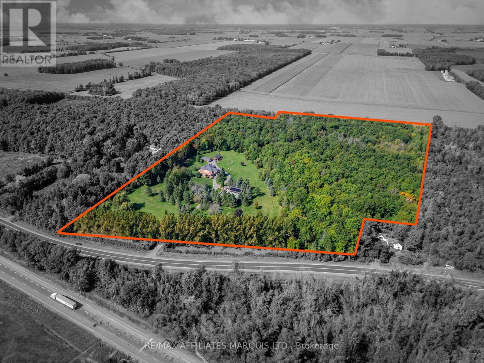 20763 Old Highway 2 Road, South Glengarry, Ontario  K0C 1N0 - Photo 39 - X12146746