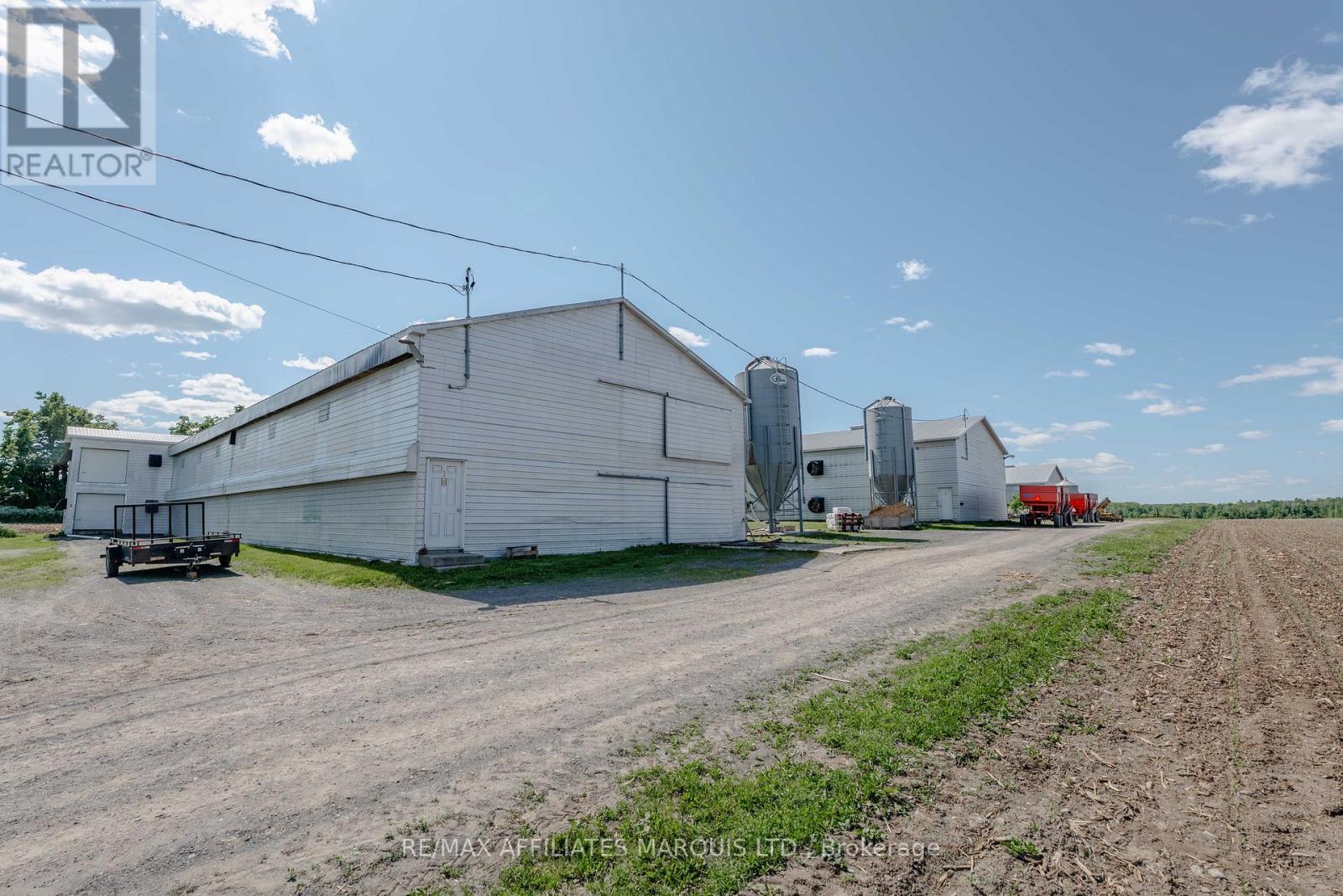 20731 Concession 5 Road, South Glengarry, Ontario  K0C 1L0 - Photo 10 - X12147232