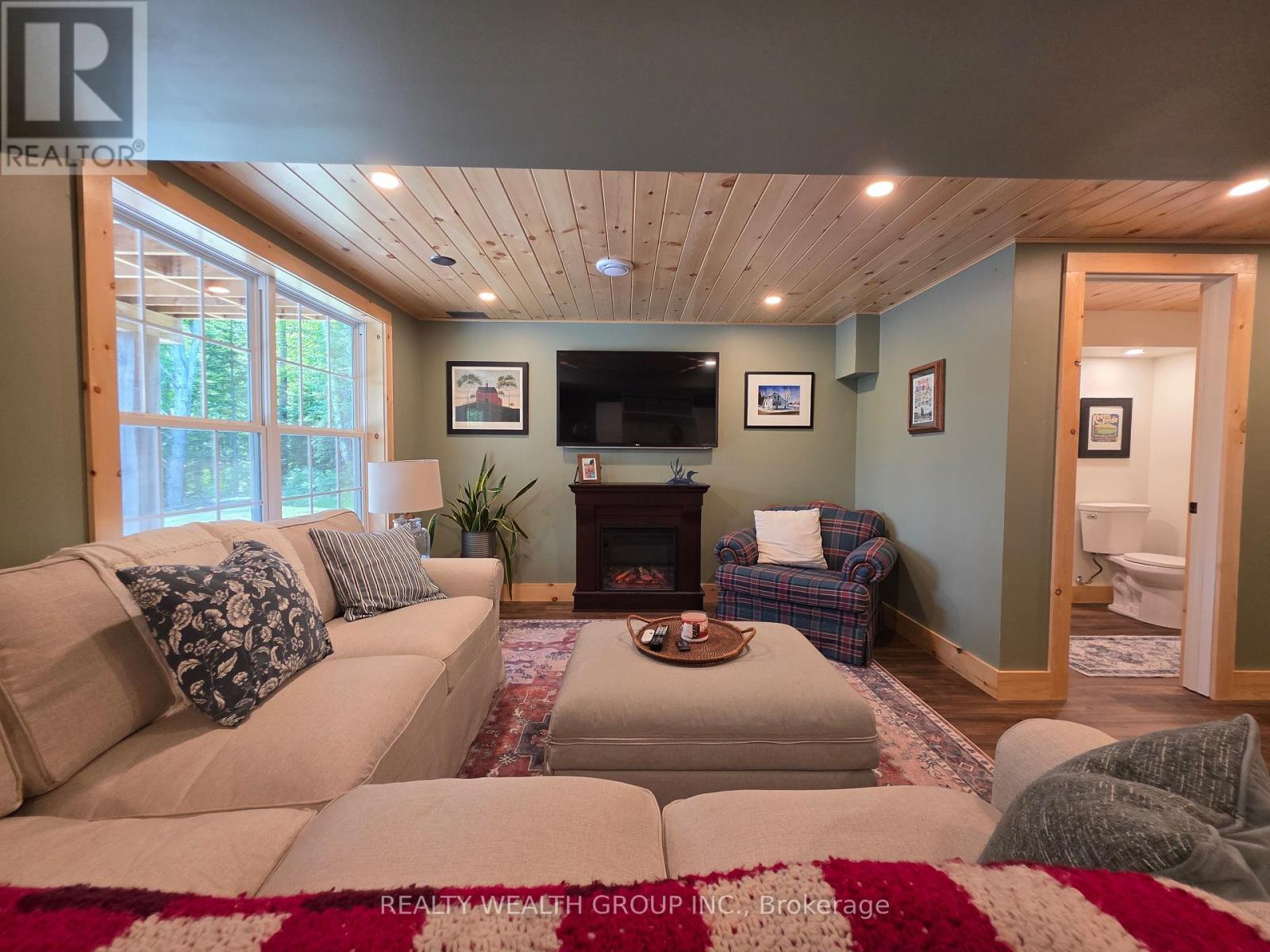 684 Mitchell Road, Madawaska Valley, Ontario  K0J 1B0 - Photo 15 - X12274795