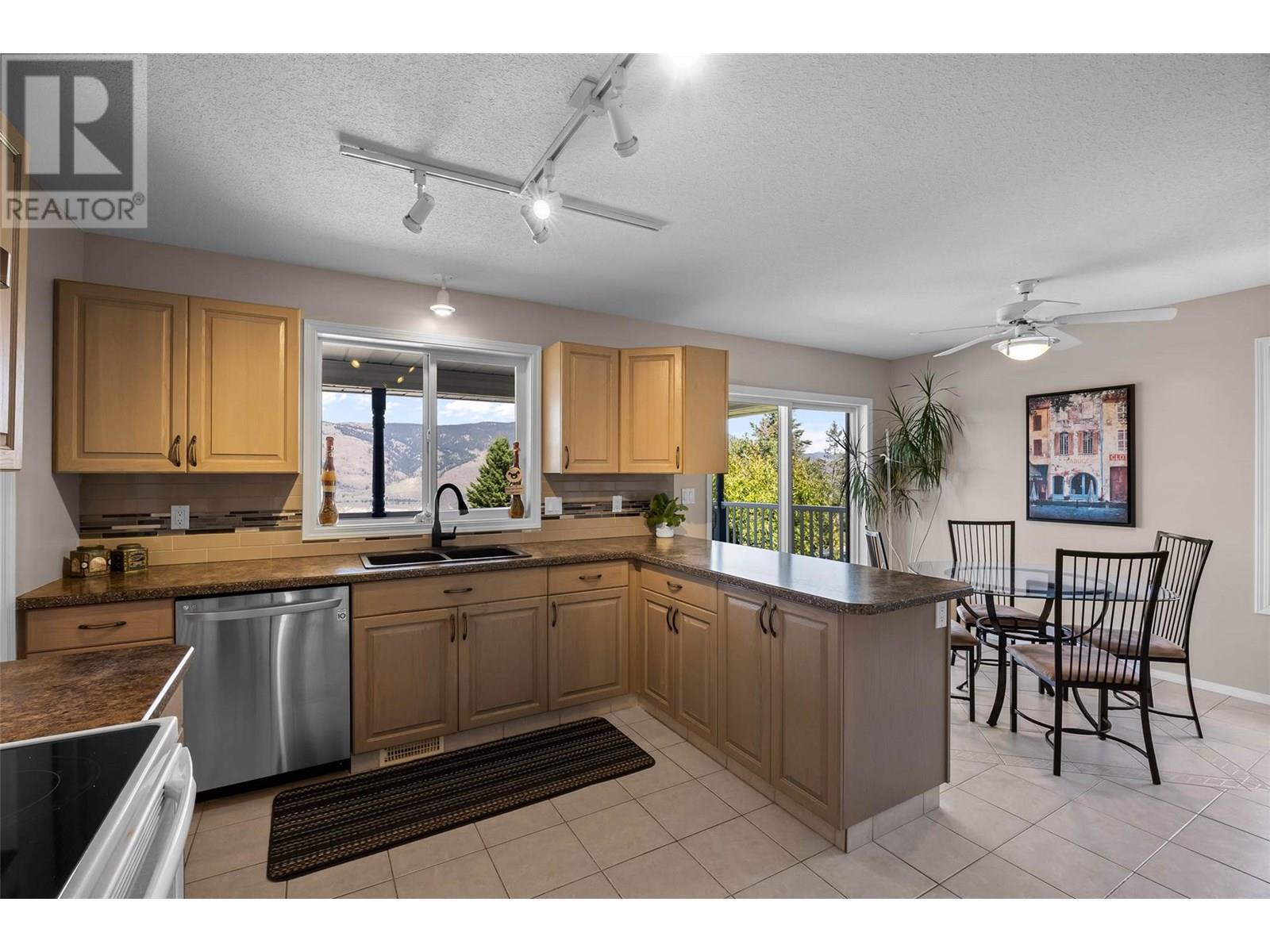 Property at 2761 SKEENA Drive image 4