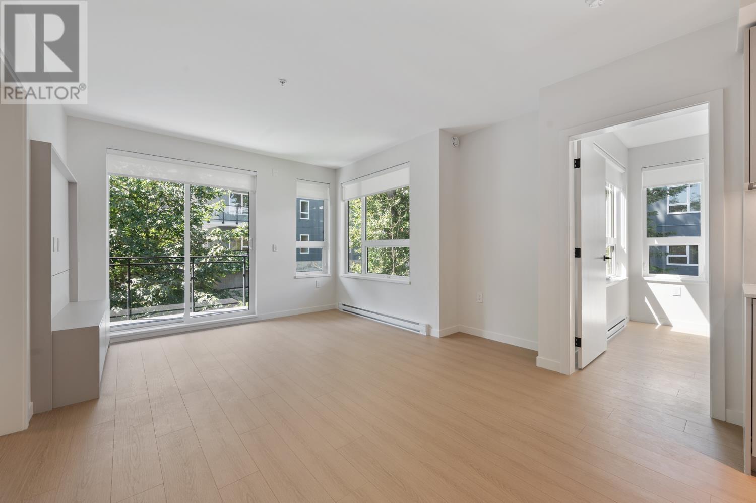 60x 2015 St Johns Street, Port Moody, British Columbia  V3H 0N5 - Photo 5 - R3026214