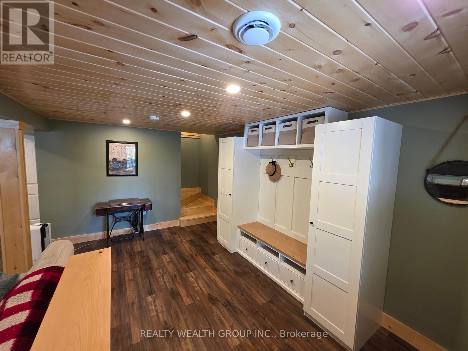 684 Mitchell Road, Madawaska Valley, Ontario  K0J 1B0 - Photo 17 - X12274795