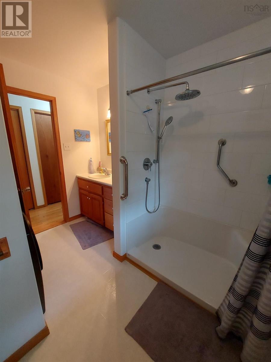 422 Middle River Road, Marriott's Cove, Nova Scotia  B0J 1T0 - Photo 19 - 202517053