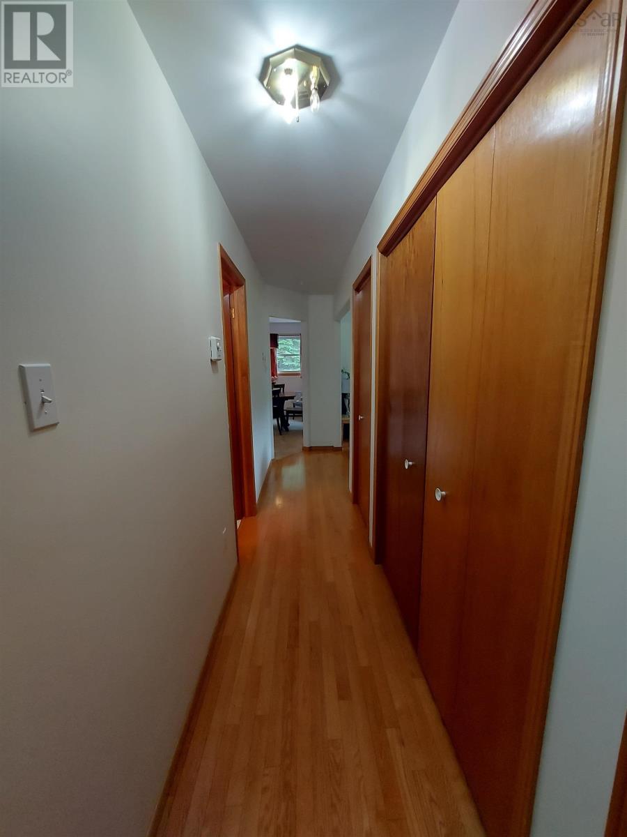 422 Middle River Road, Marriott's Cove, Nova Scotia  B0J 1T0 - Photo 10 - 202517053