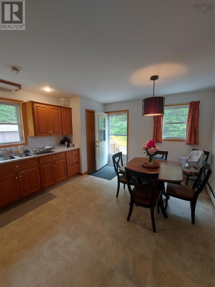 422 Middle River Road, Marriott's Cove, Nova Scotia  B0J 1T0 - Photo 6 - 202517053