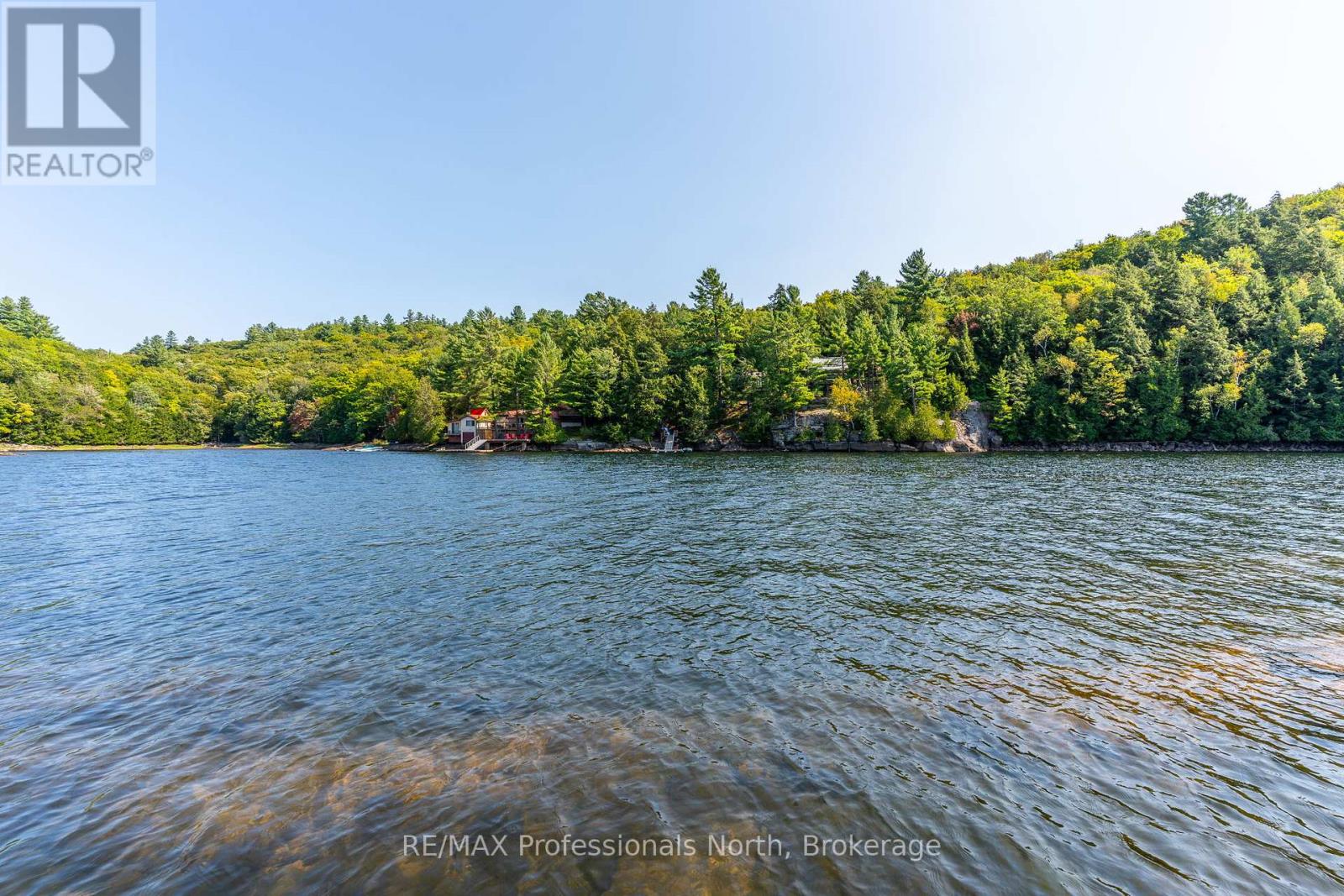13055 Little Hawk South Shore Road, Algonquin Highlands, Ontario  K0M 1J1 - Photo 37 - X12281388