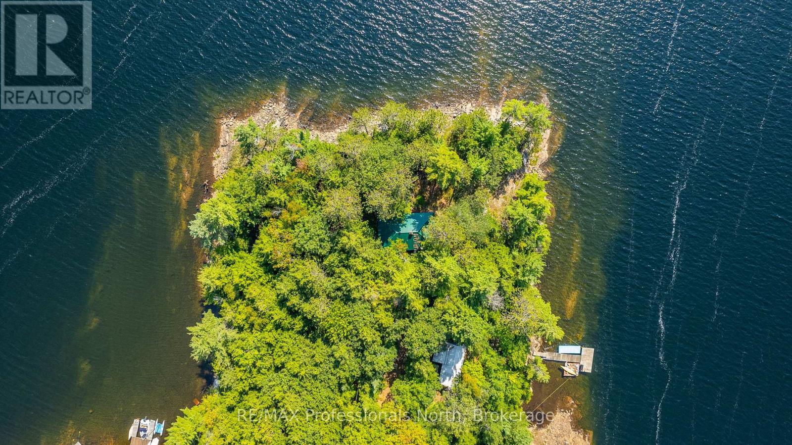 13055 Little Hawk South Shore Road, Algonquin Highlands, Ontario  K0M 1J1 - Photo 49 - X12281388