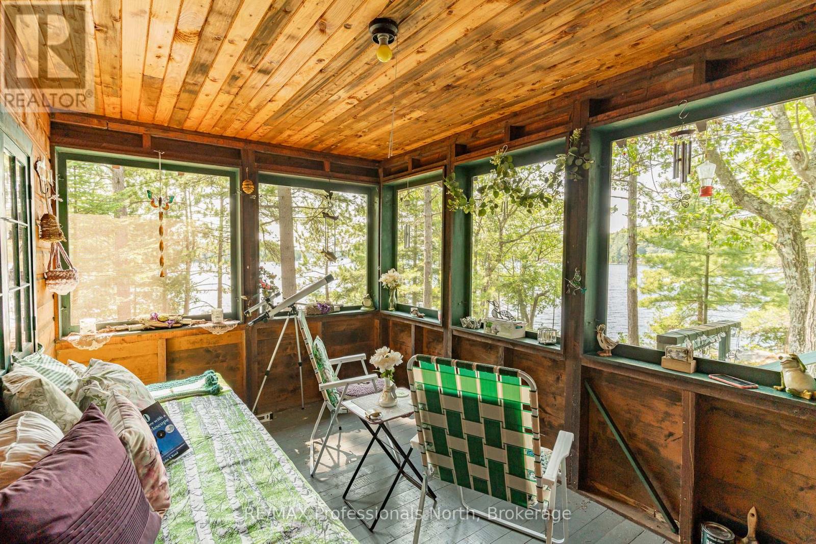 13055 Little Hawk South Shore Road, Algonquin Highlands, Ontario  K0M 1J1 - Photo 5 - X12281388