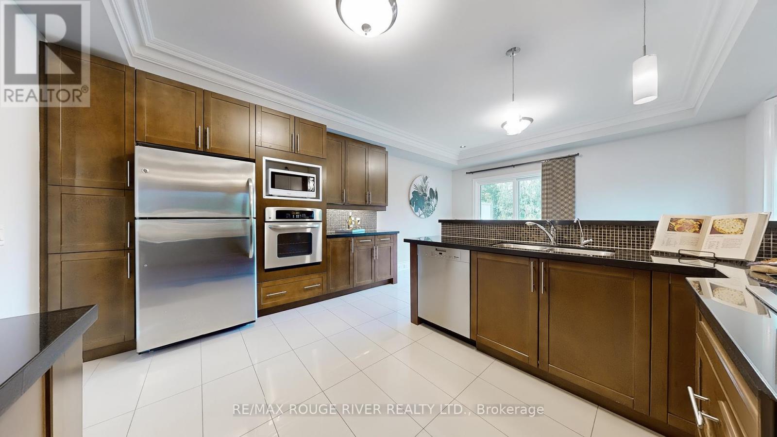 56 Clairtrell Road, Toronto, Ontario  M2N 5J6 - Photo 13 - C12281408