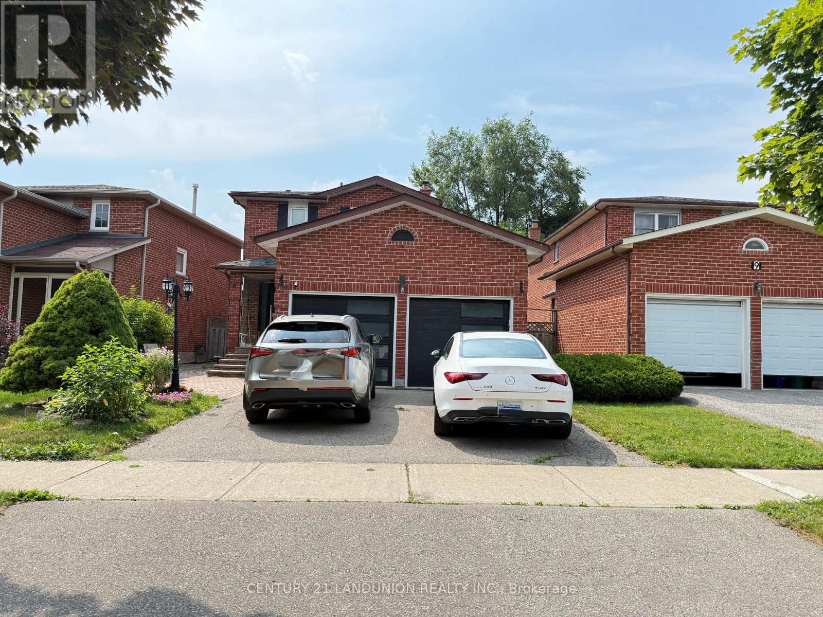 Property at 11 BELVEDERE CRESCENT image 1