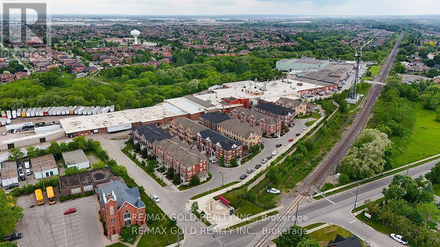 25 - 10 Porter Avenue W, Vaughan, Ontario  L4L 0H1 - Photo 34 - N12281407