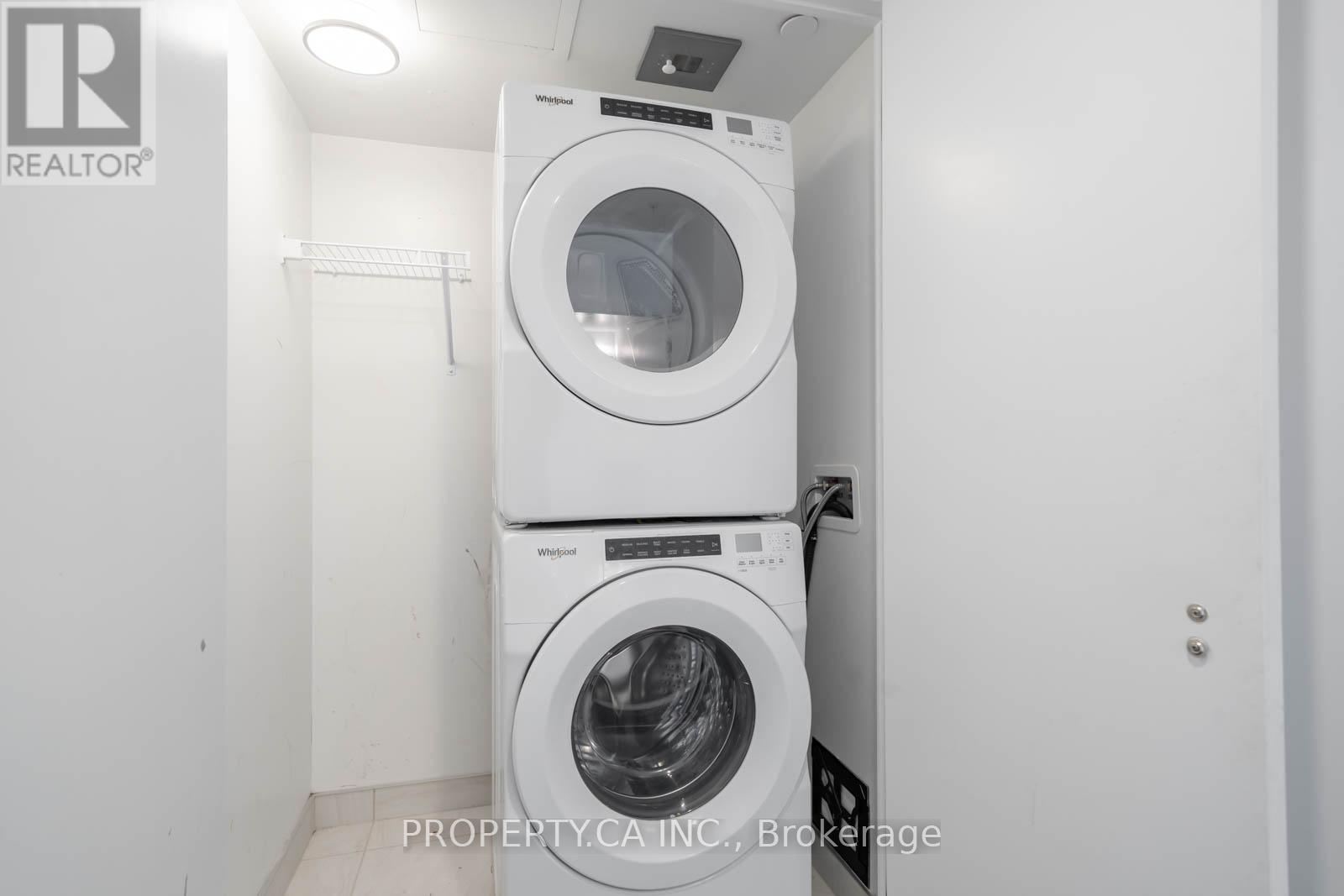 2404 - 30 Samuel Wood Way, Toronto, Ontario  M9B 0H9 - Photo 17 - W12281415