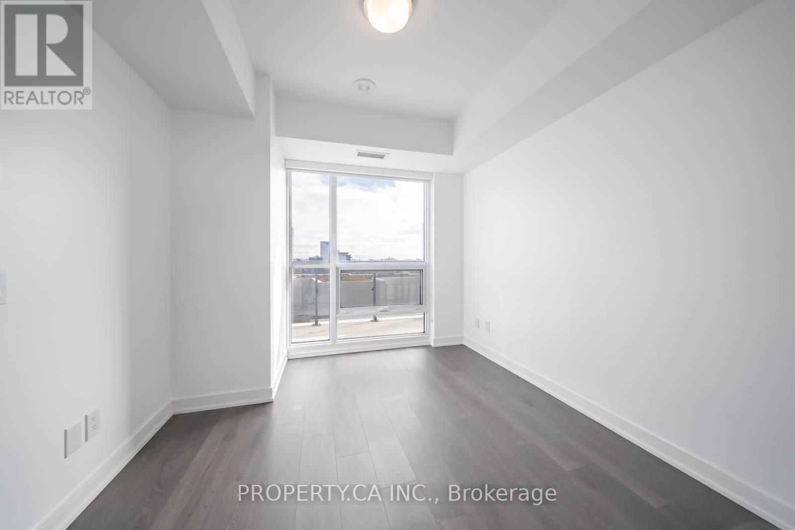 2404 - 30 Samuel Wood Way, Toronto, Ontario  M9B 0H9 - Photo 5 - W12281415