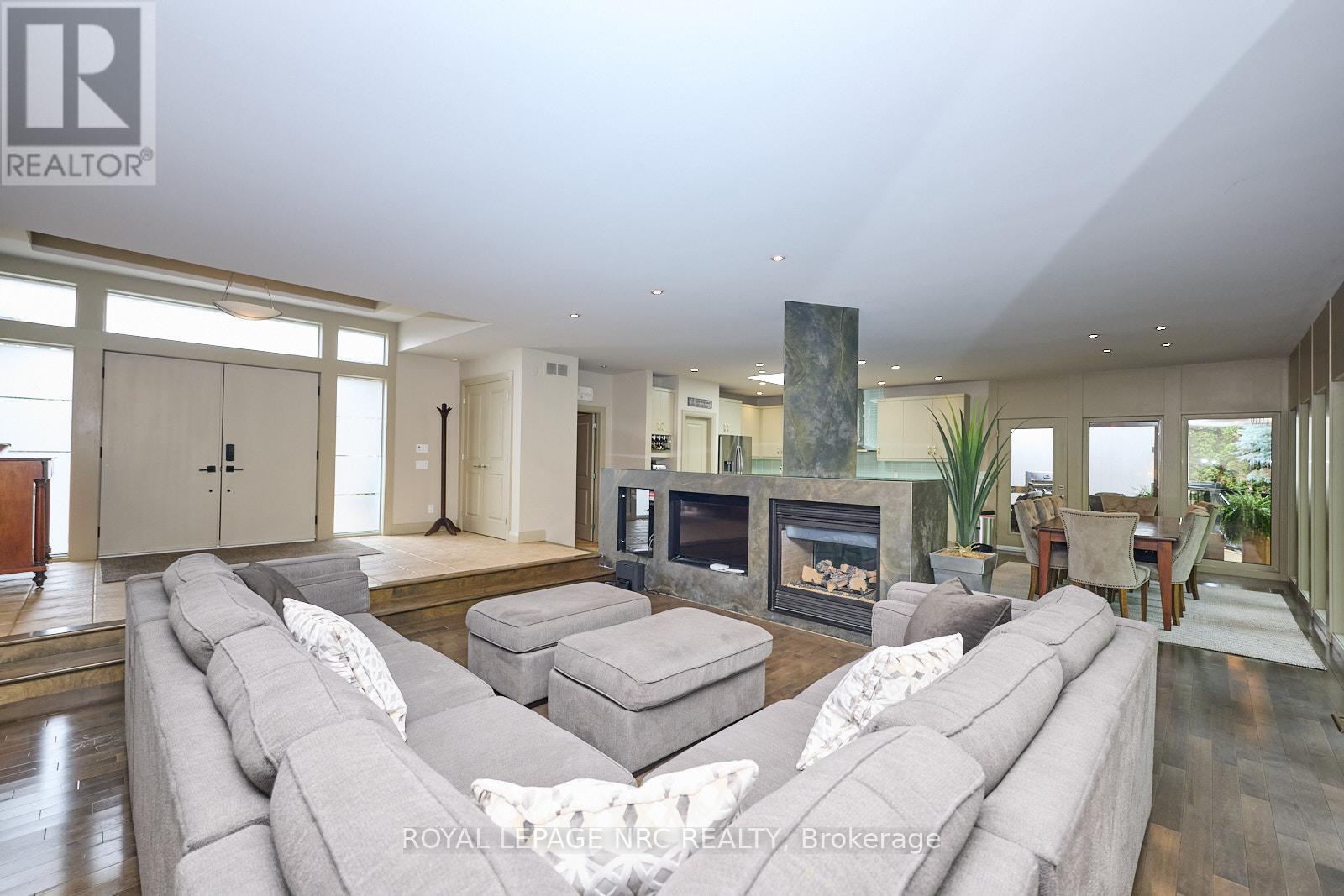 Property at 16 NADINE CRESCENT image 5