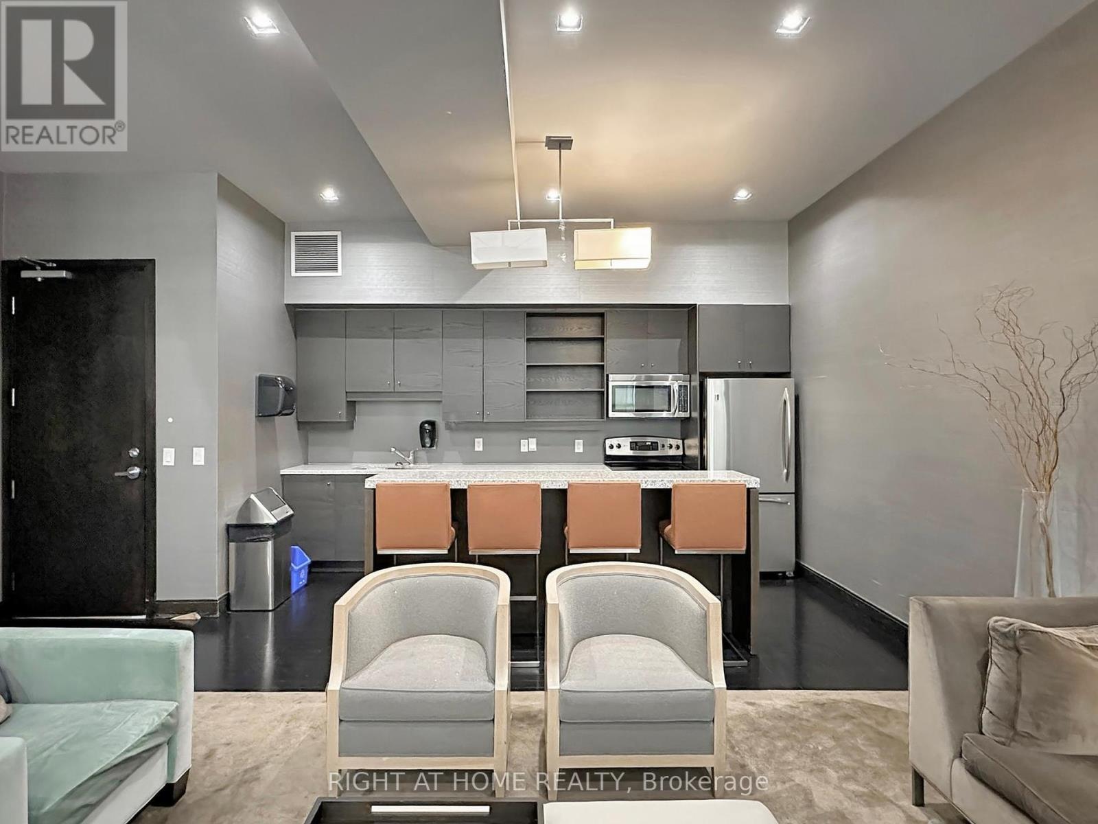 207 - 21 Scollard Street, Toronto, Ontario  M5R 1G1 - Photo 23 - C12281469