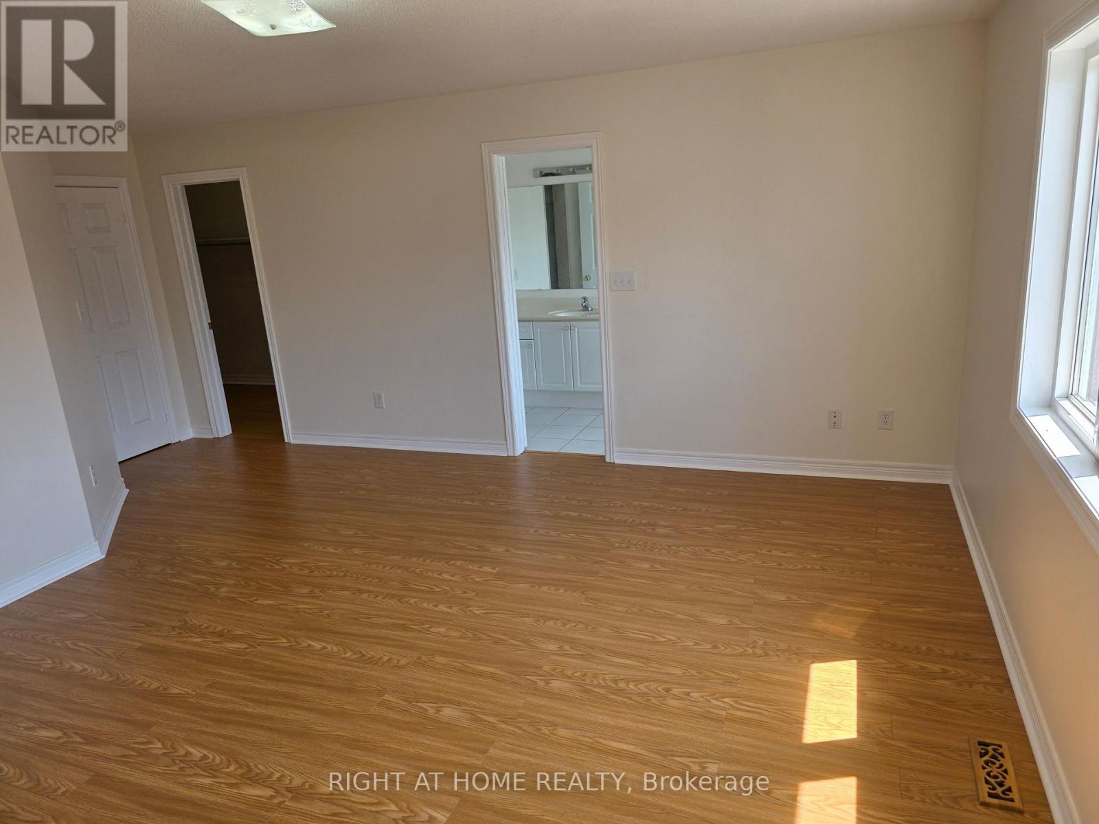 3249 Cabano Crescent, Mississauga, Ontario  L5M 0B9 - Photo 17 - W12281466