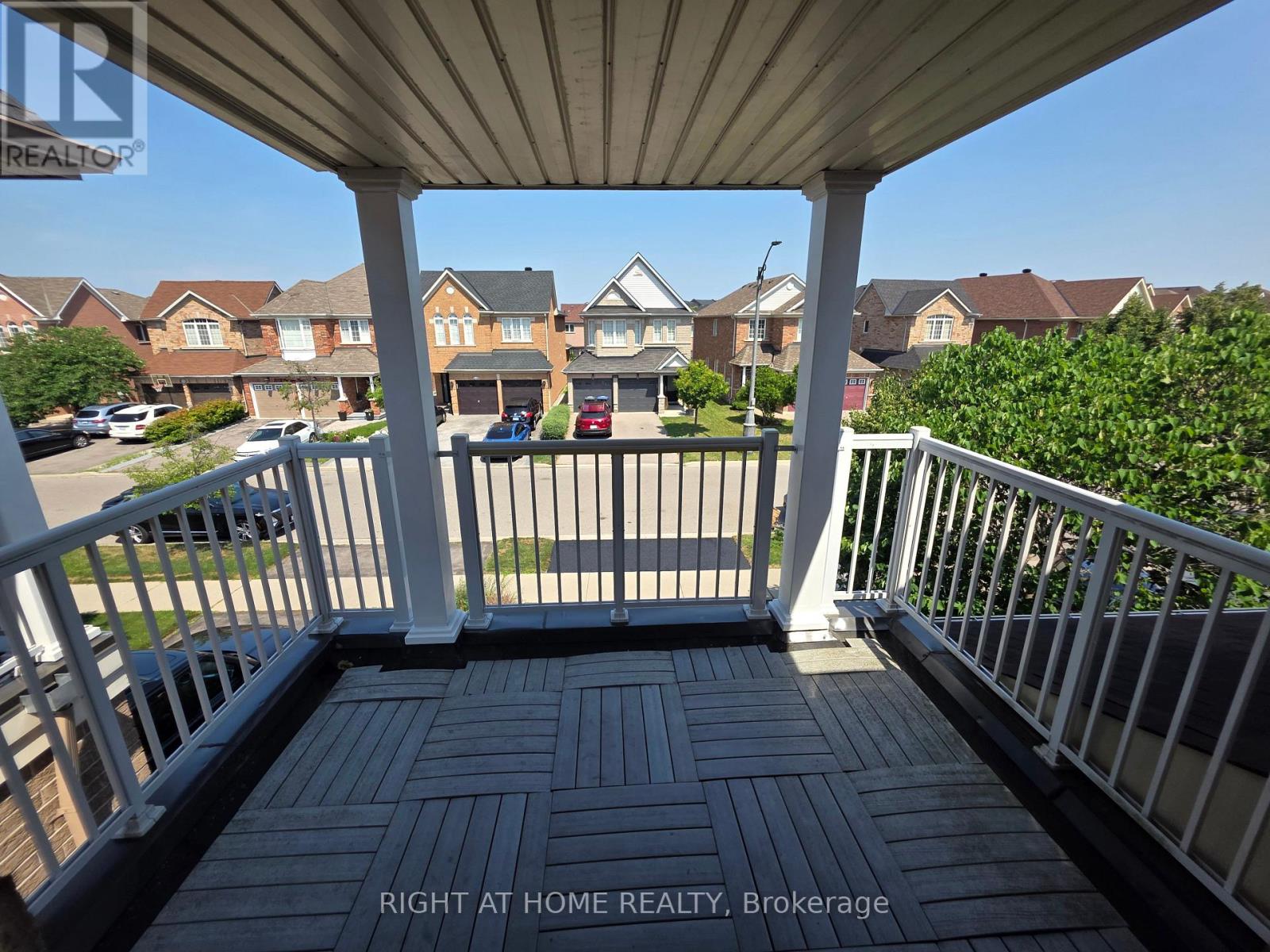3249 Cabano Crescent, Mississauga, Ontario  L5M 0B9 - Photo 23 - W12281466