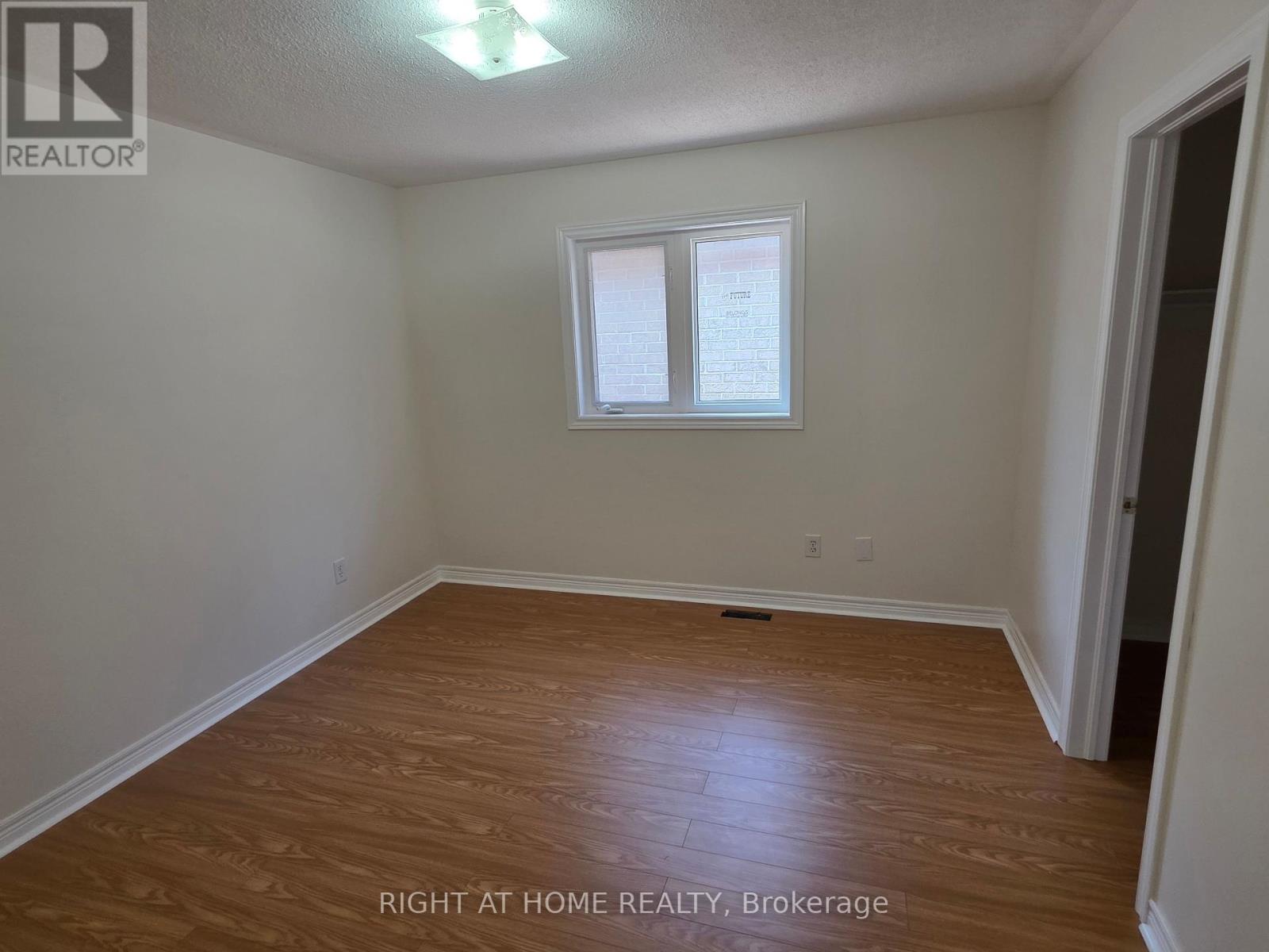 3249 Cabano Crescent, Mississauga, Ontario  L5M 0B9 - Photo 26 - W12281466