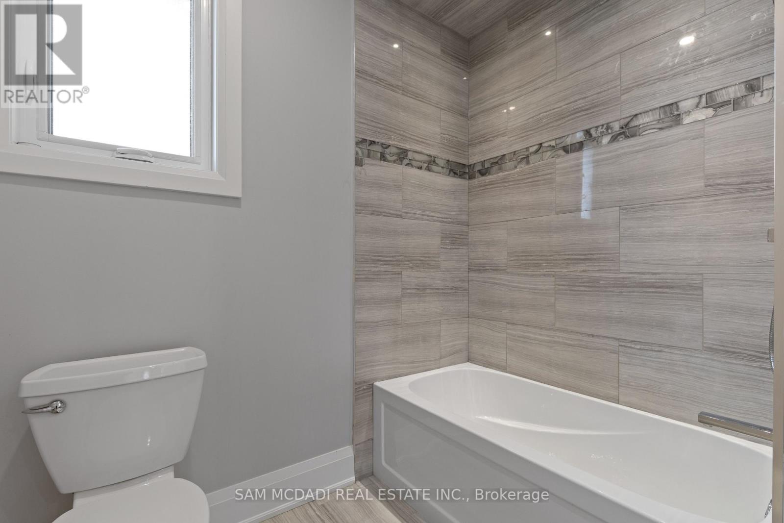 5074 Kalar Road, Niagara Falls (Ascot), Ontario  L2H 1T2 - Photo 33 - X12281475