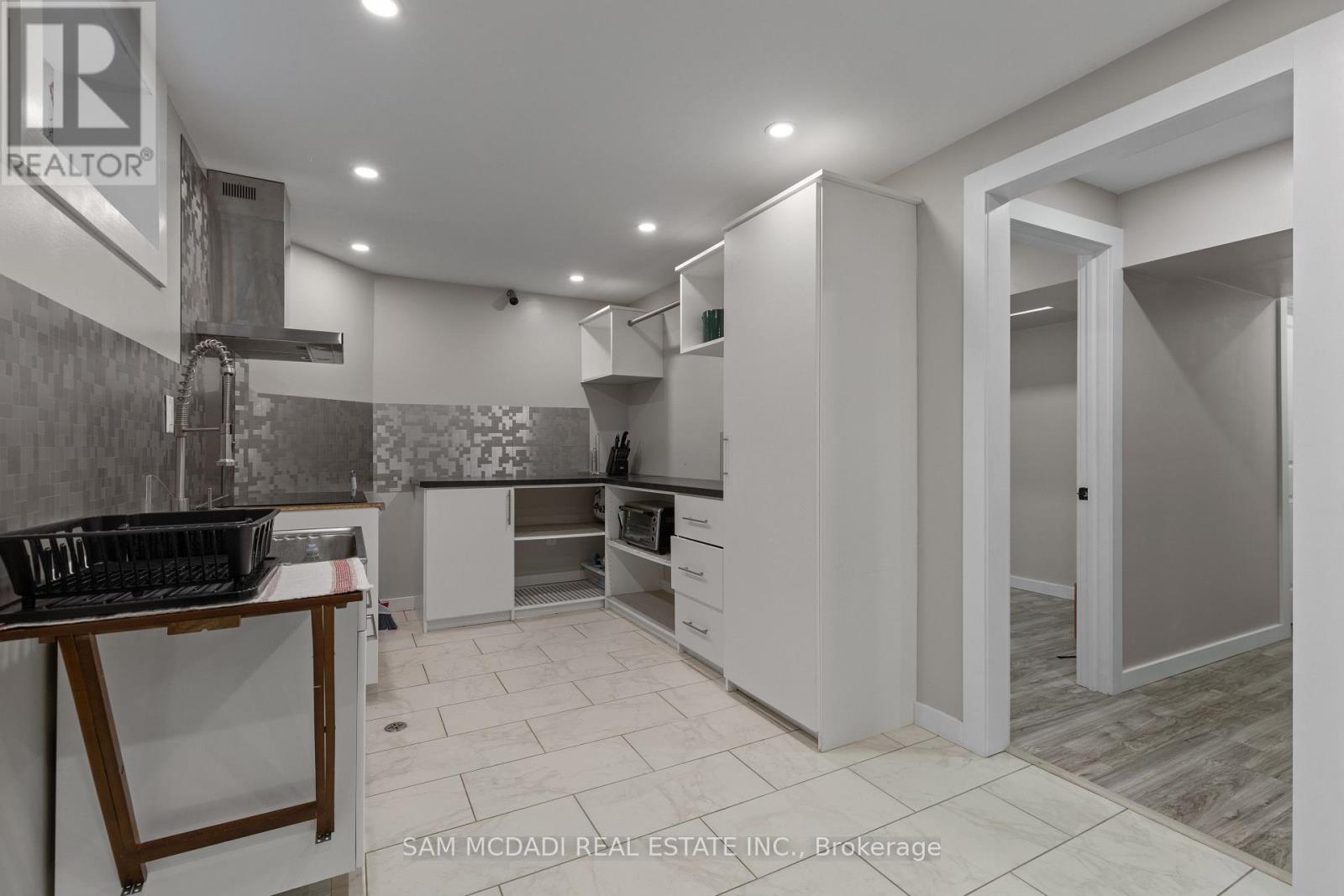 5074 Kalar Road, Niagara Falls (Ascot), Ontario  L2H 1T2 - Photo 41 - X12281475