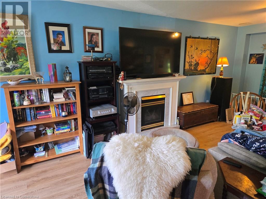 Property at 206 GENERAL Drive image 5