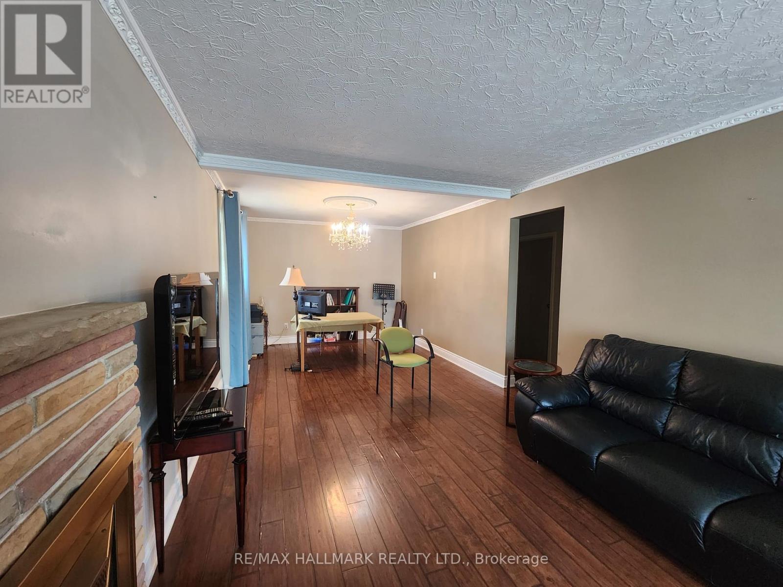 Main - 390 Gibbons Street, Oshawa, Ontario  L1J 4Z2 - Photo 4 - E12280929