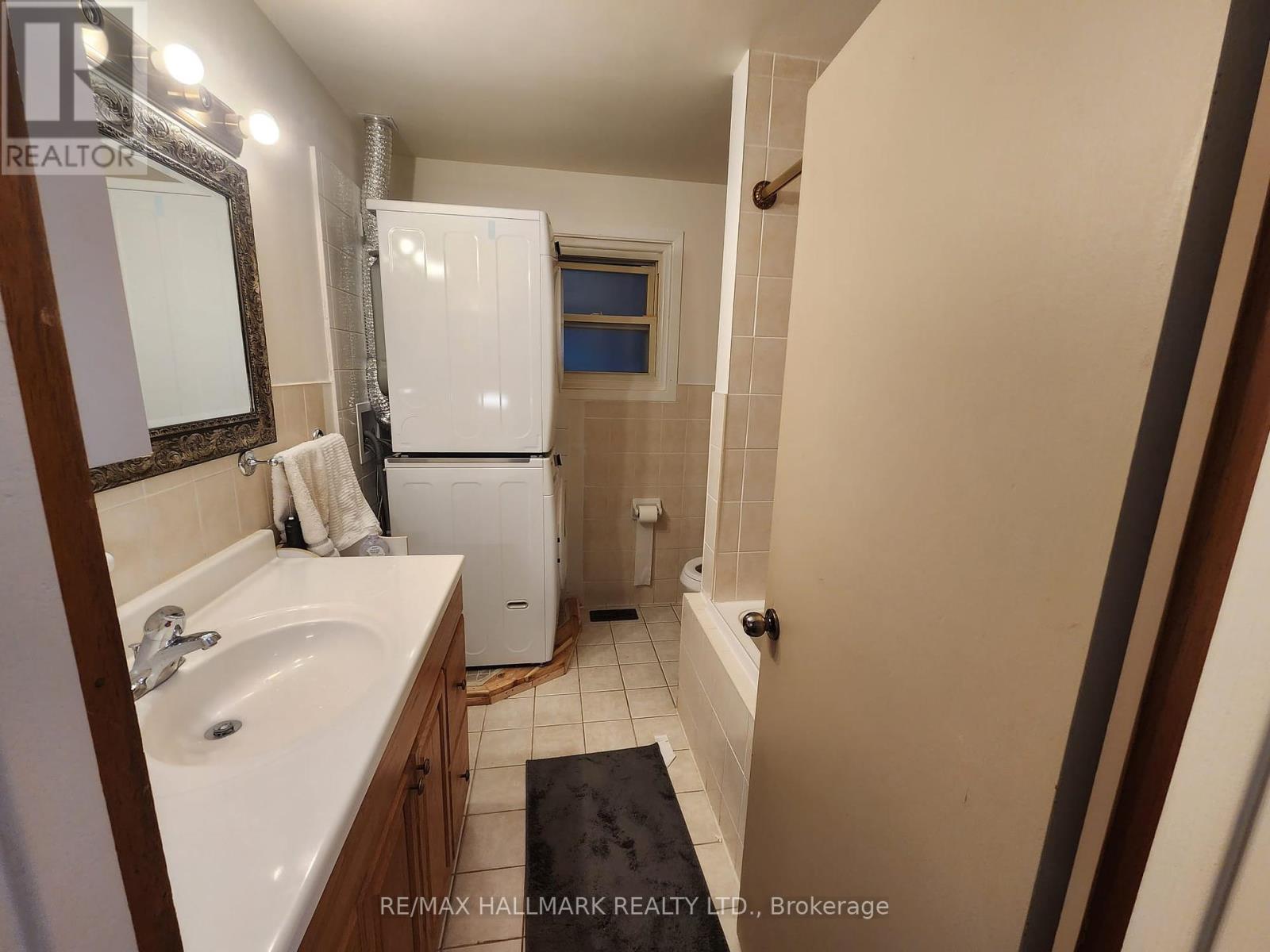 Main - 390 Gibbons Street, Oshawa, Ontario  L1J 4Z2 - Photo 9 - E12280929
