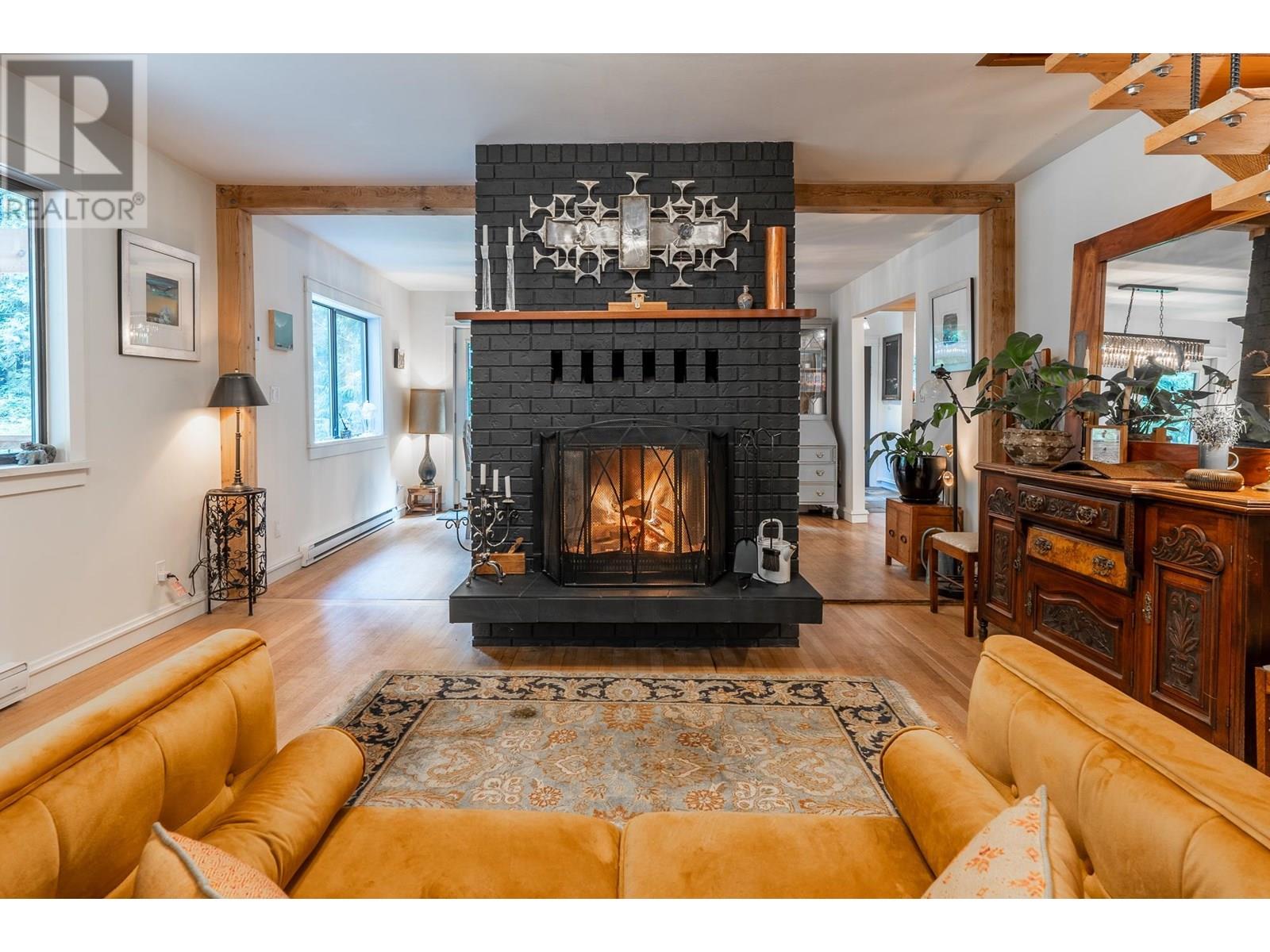 943/937 Stewart Road, Gibsons, British Columbia  V0N 1V7 - Photo 7 - R3020069
